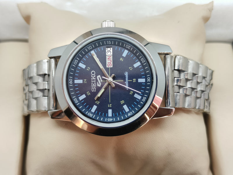 Seiko 5 Vintage Automatic – Classic 70s Design Revived