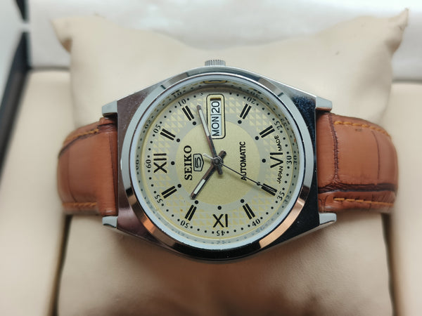 Seiko 5 Vintage Automatic Day/Date – Fully Refurbished