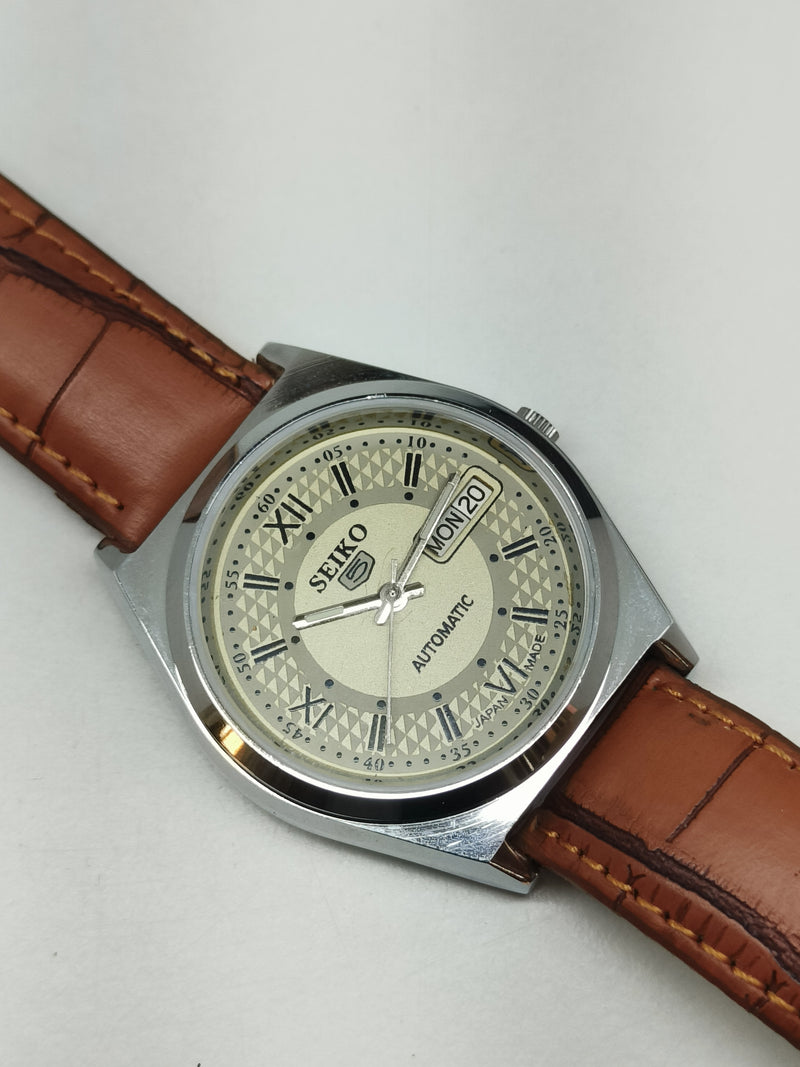 Seiko 5 Vintage Automatic Day/Date – Fully Refurbished