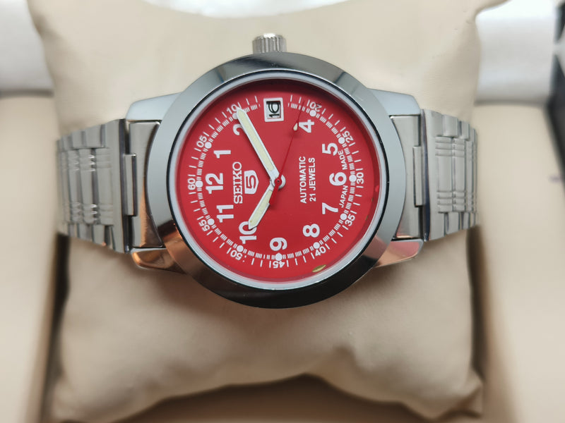 Japanese Seiko 5 Vintage – Refurbished Original Movement