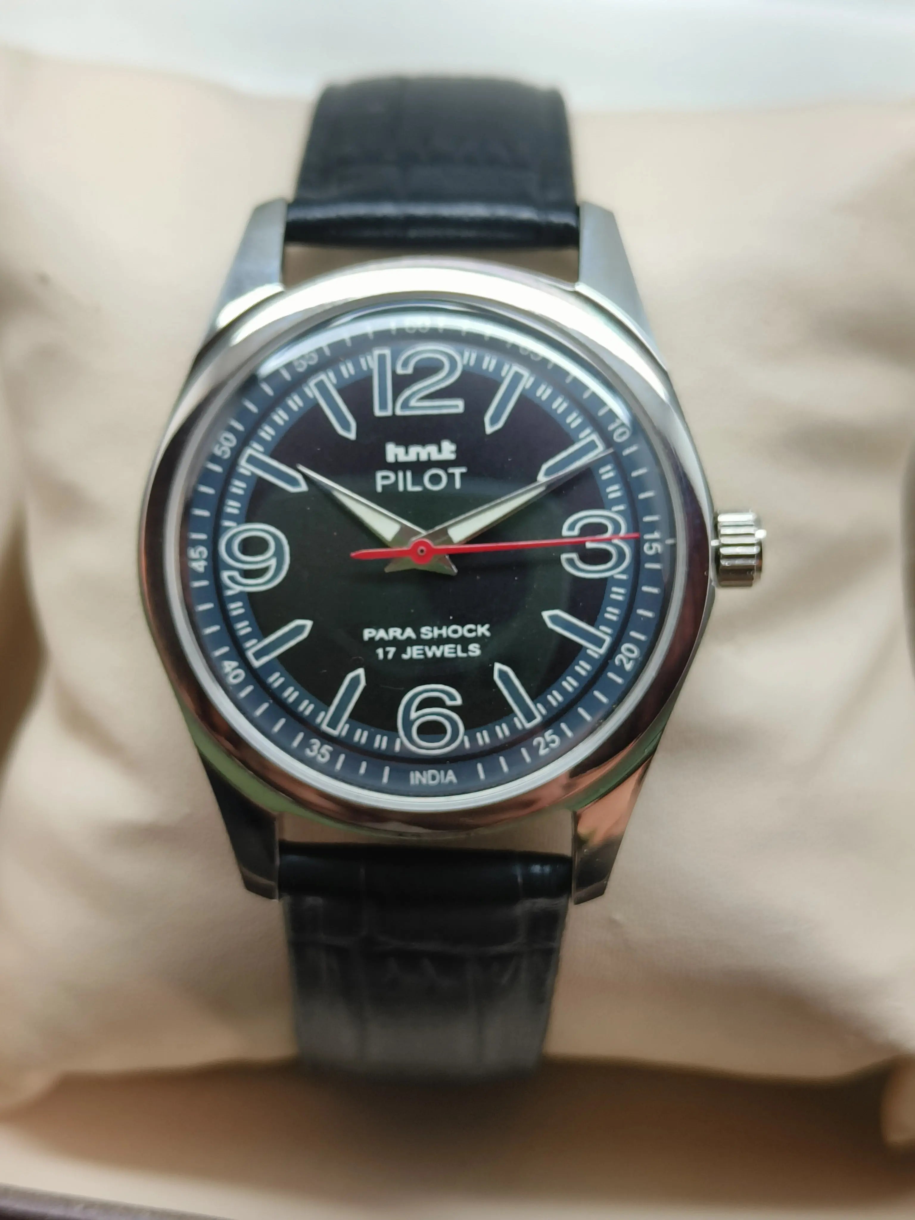 HMT Mechanical Vintage Watch – Refurbished Classic | Original Hand-Winding Timepiece National Watches
