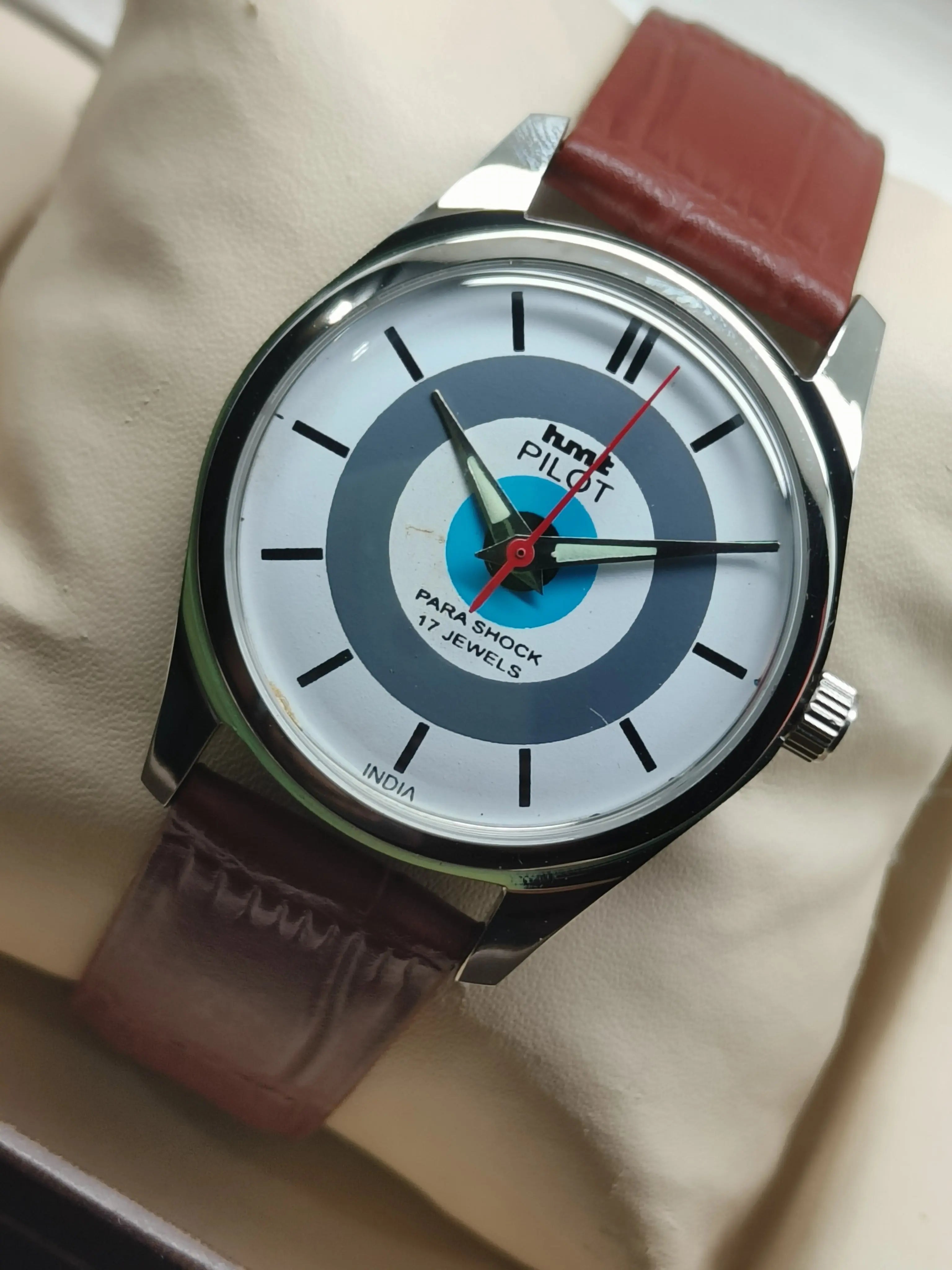 HMT Mechanical Vintage Watch – Refurbished Classic | Original Hand-Winding Timepiece National Watches