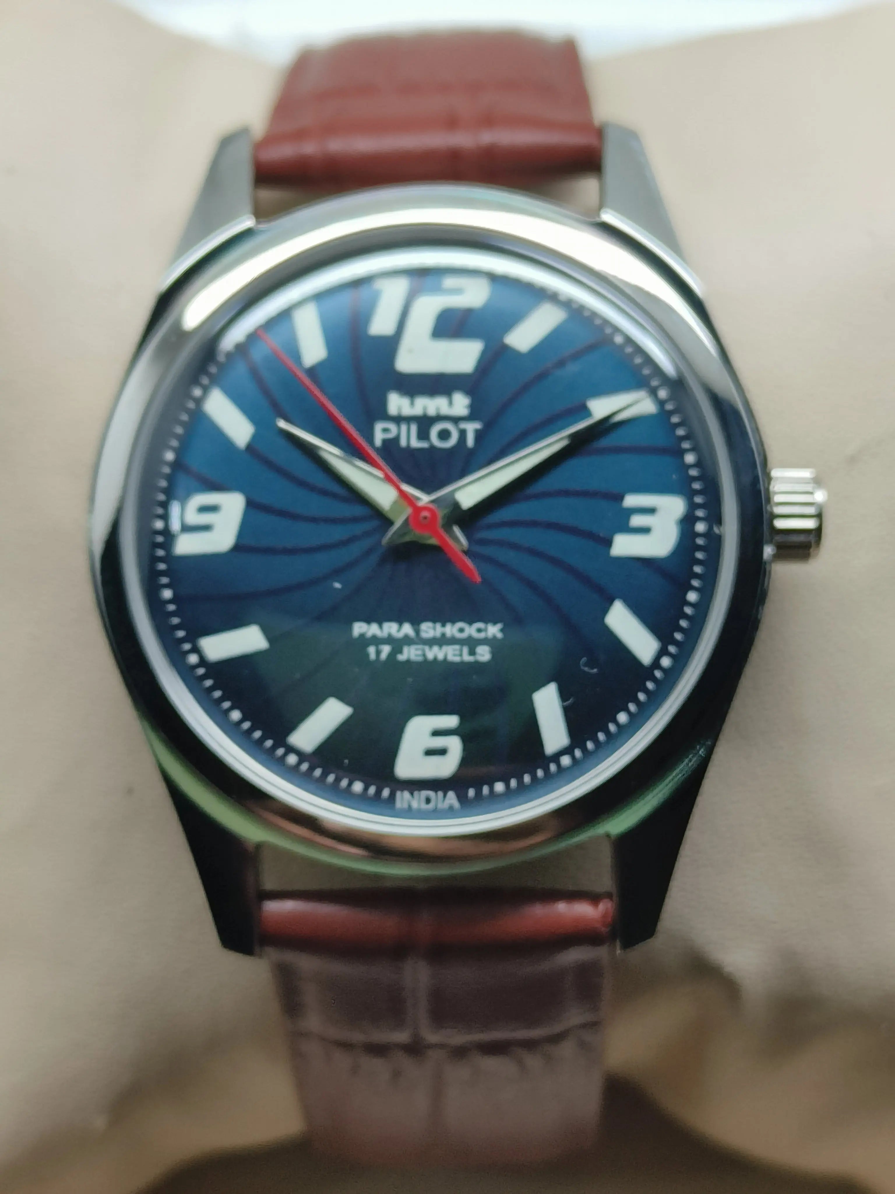 HMT Mechanical Vintage Watch – Refurbished Classic | Original Hand-Winding Timepiece National Watches