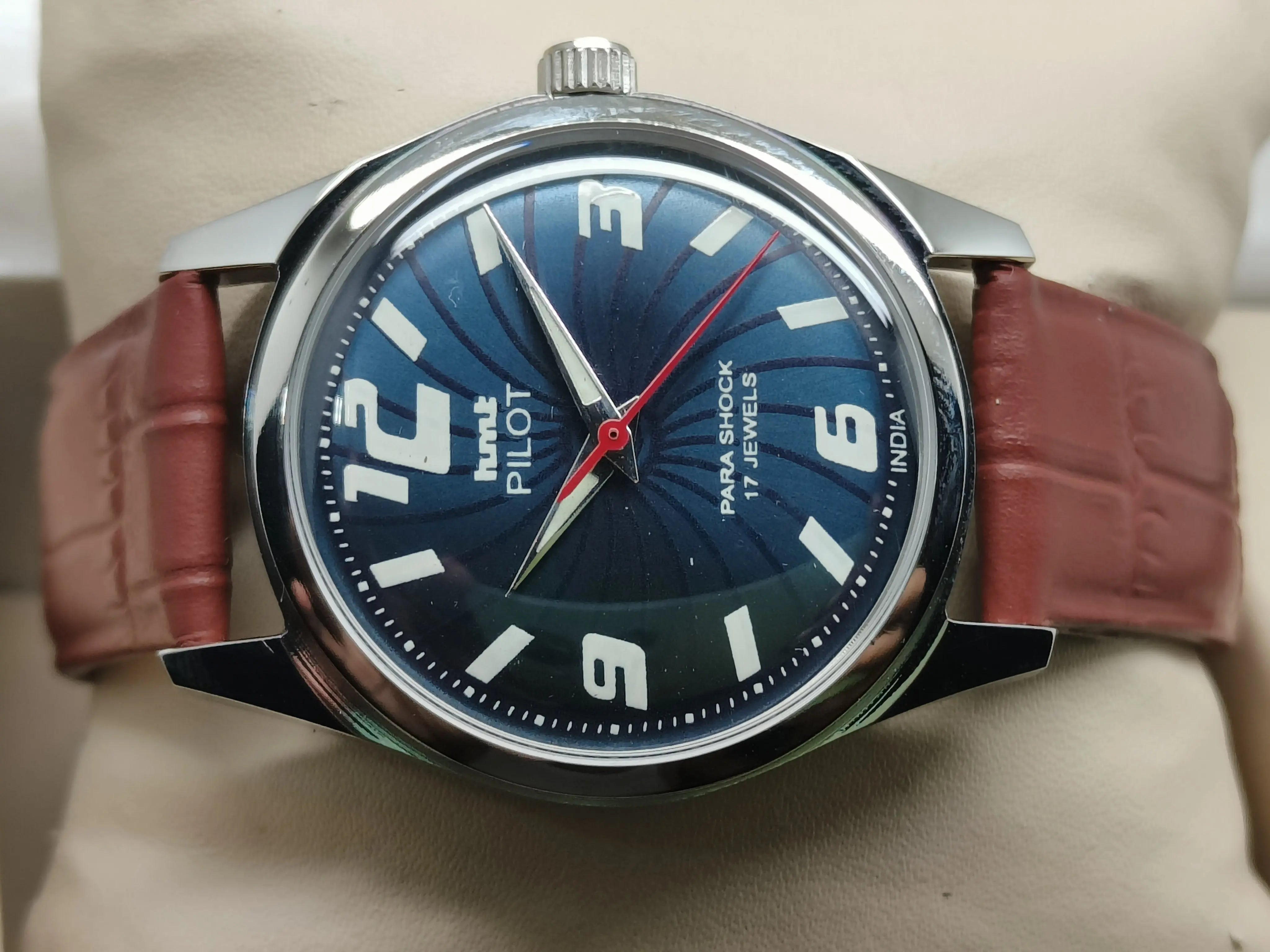 HMT Mechanical Vintage Watch – Refurbished Classic | Original Hand-Winding Timepiece National Watches