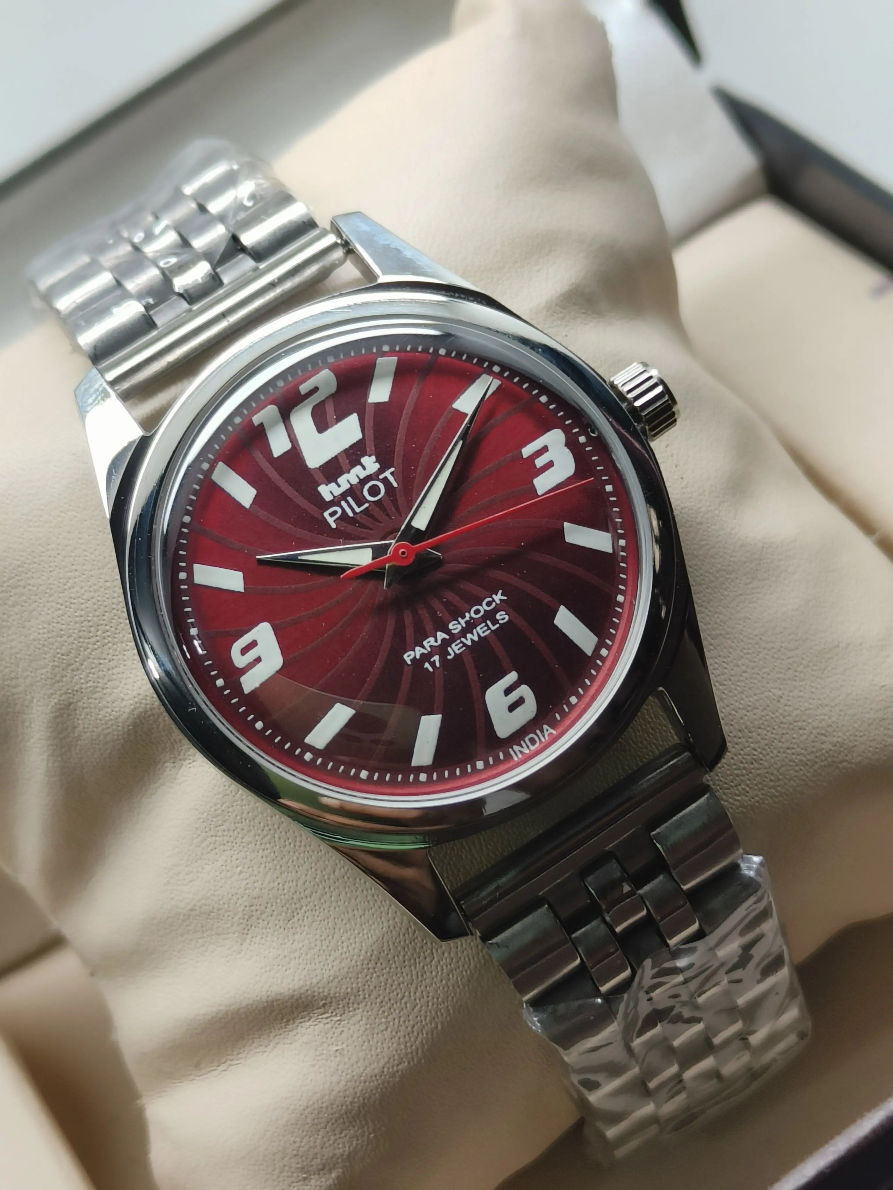 HMT Mechanical Vintage Watch – Refurbished Classic | Original Hand-Winding Timepiece National Watches