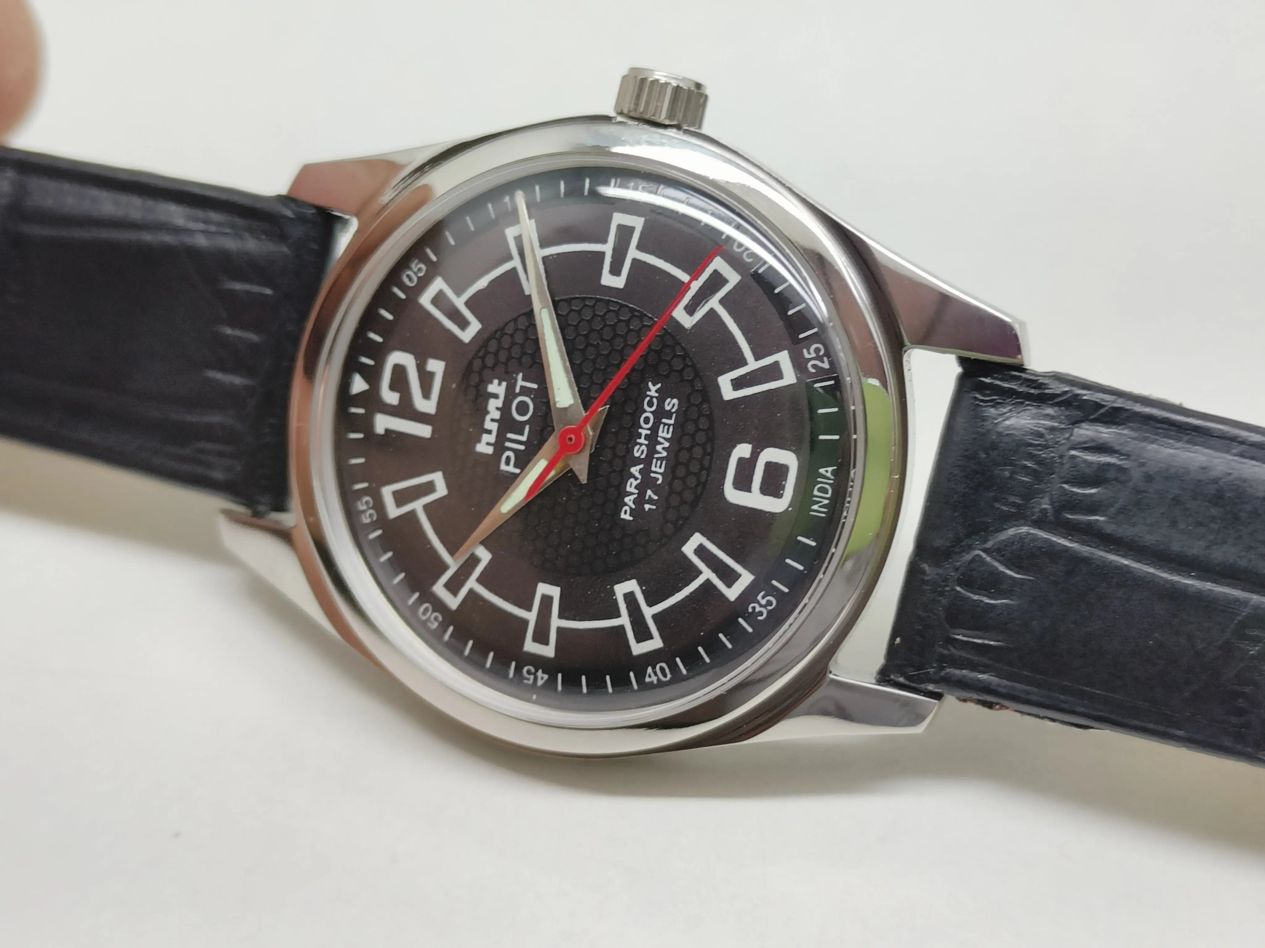 HMT Mechanical Vintage Watch – Refurbished Classic | Original Hand-Winding Timepiece National Watches
