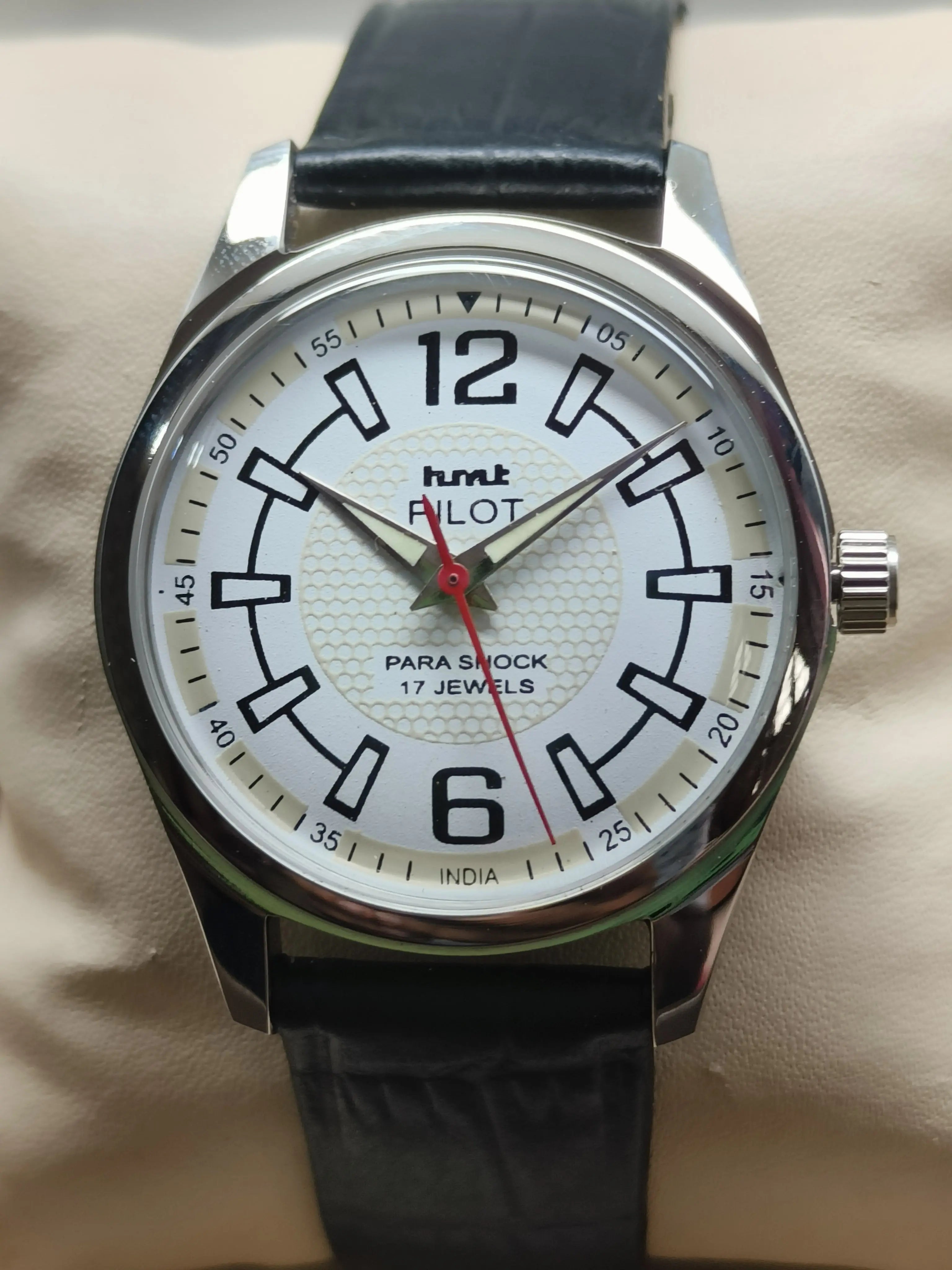 HMT Mechanical Vintage Watch – Refurbished Classic | Original Hand-Winding Timepiece National Watches