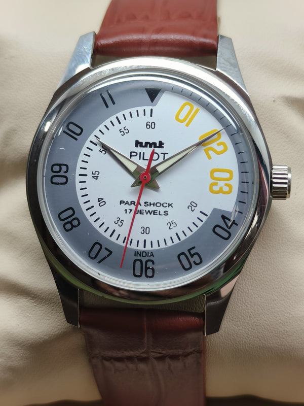 HMT Mechanical Vintage Watch – Refurbished Classic | Original Hand-Winding Timepiece