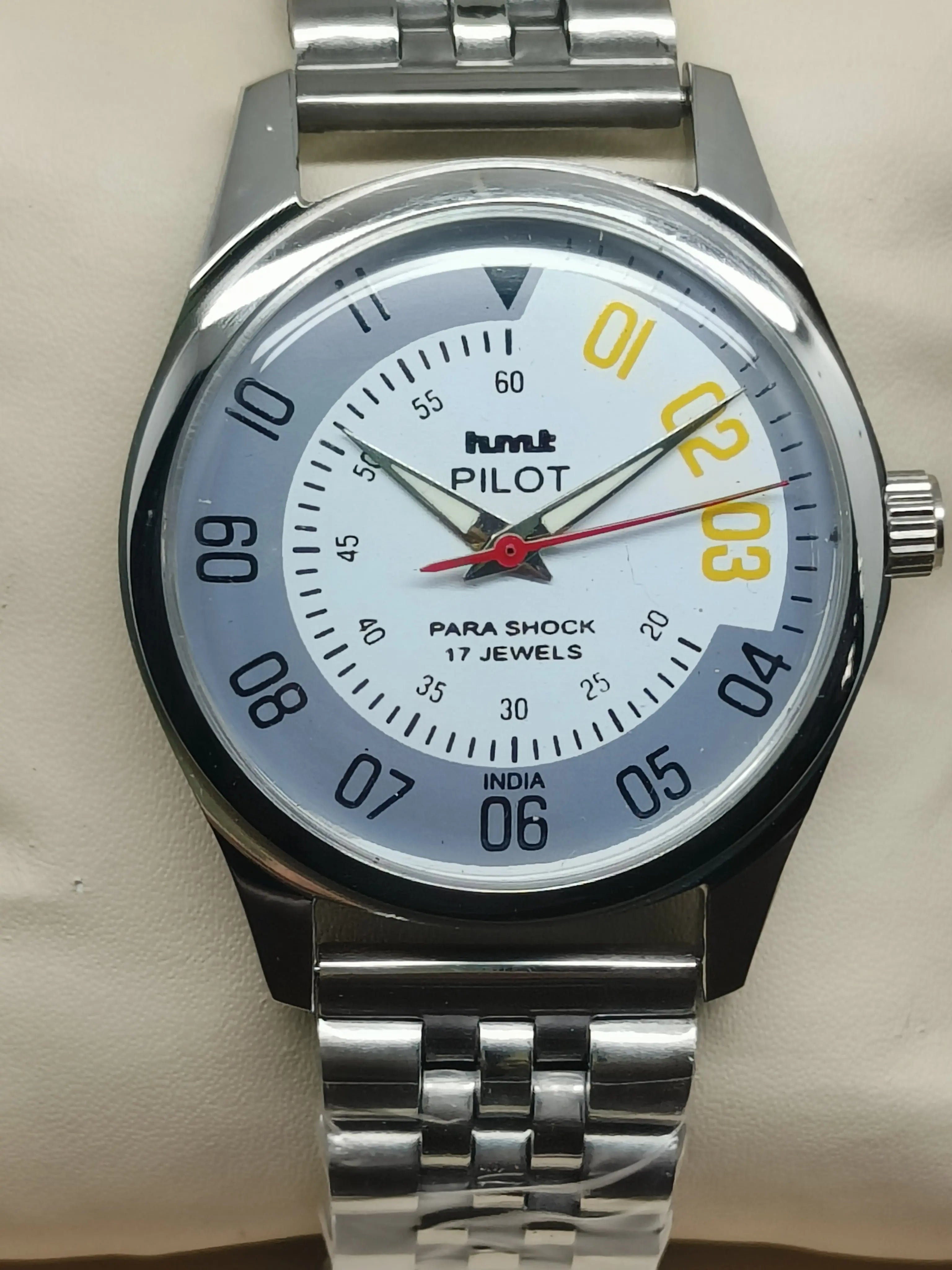 HMT Mechanical Vintage Watch – Refurbished Classic | Original Hand-Winding Timepiece National Watches