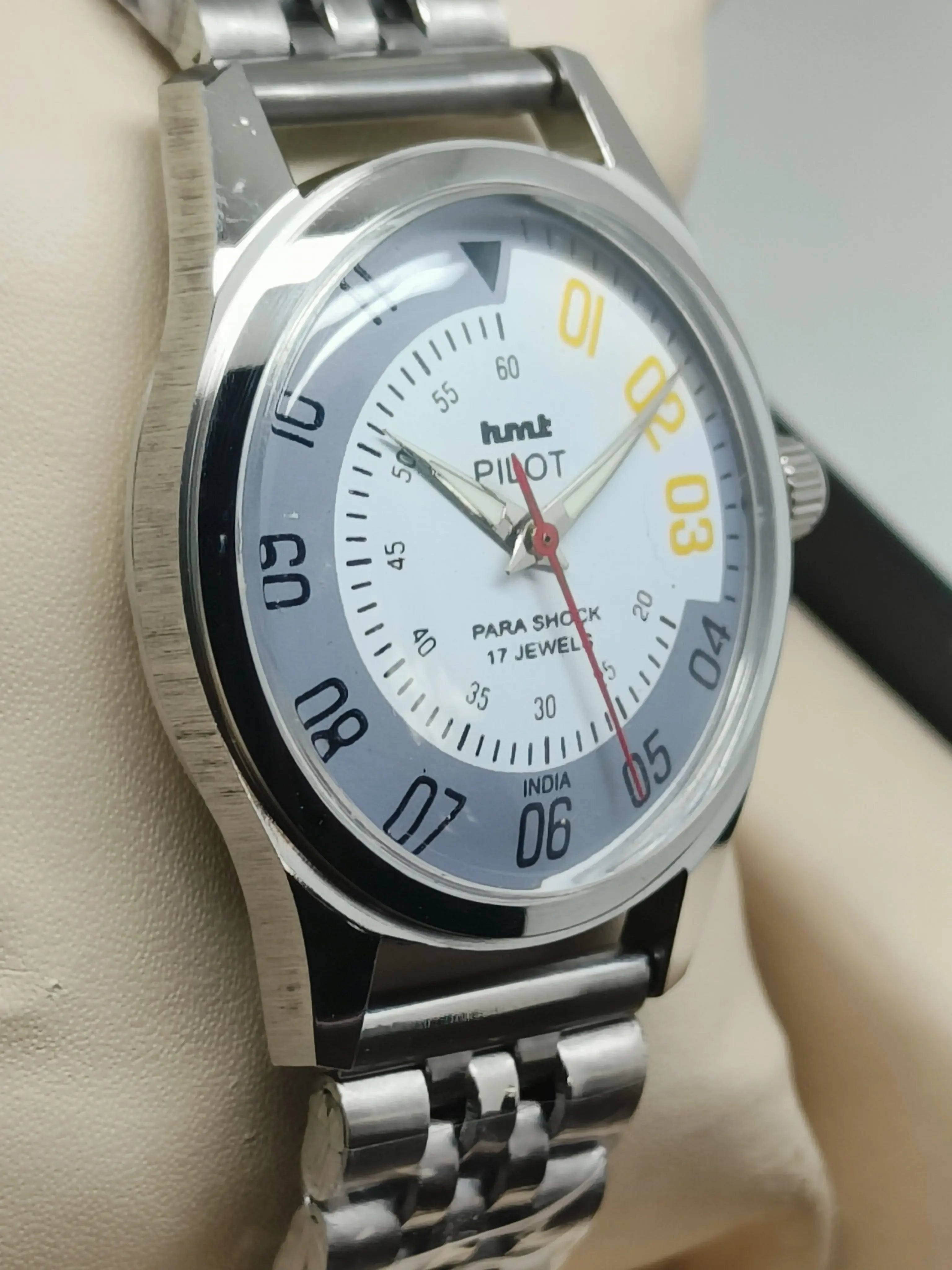 HMT Mechanical Vintage Watch – Refurbished Classic | Original Hand-Winding Timepiece National Watches