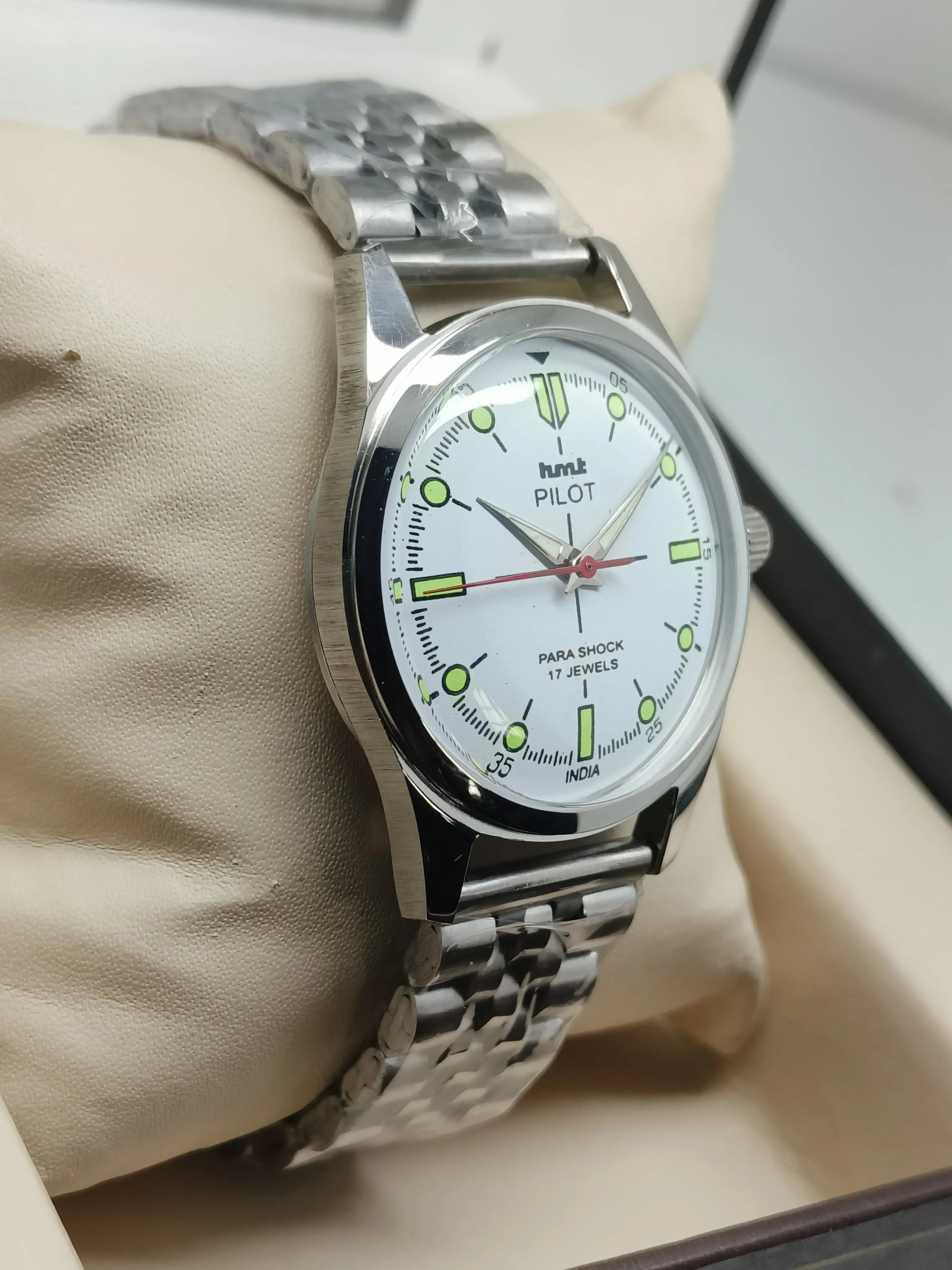 HMT Mechanical Vintage Watch – Refurbished Classic | Original Hand-Winding Timepiece National Watches