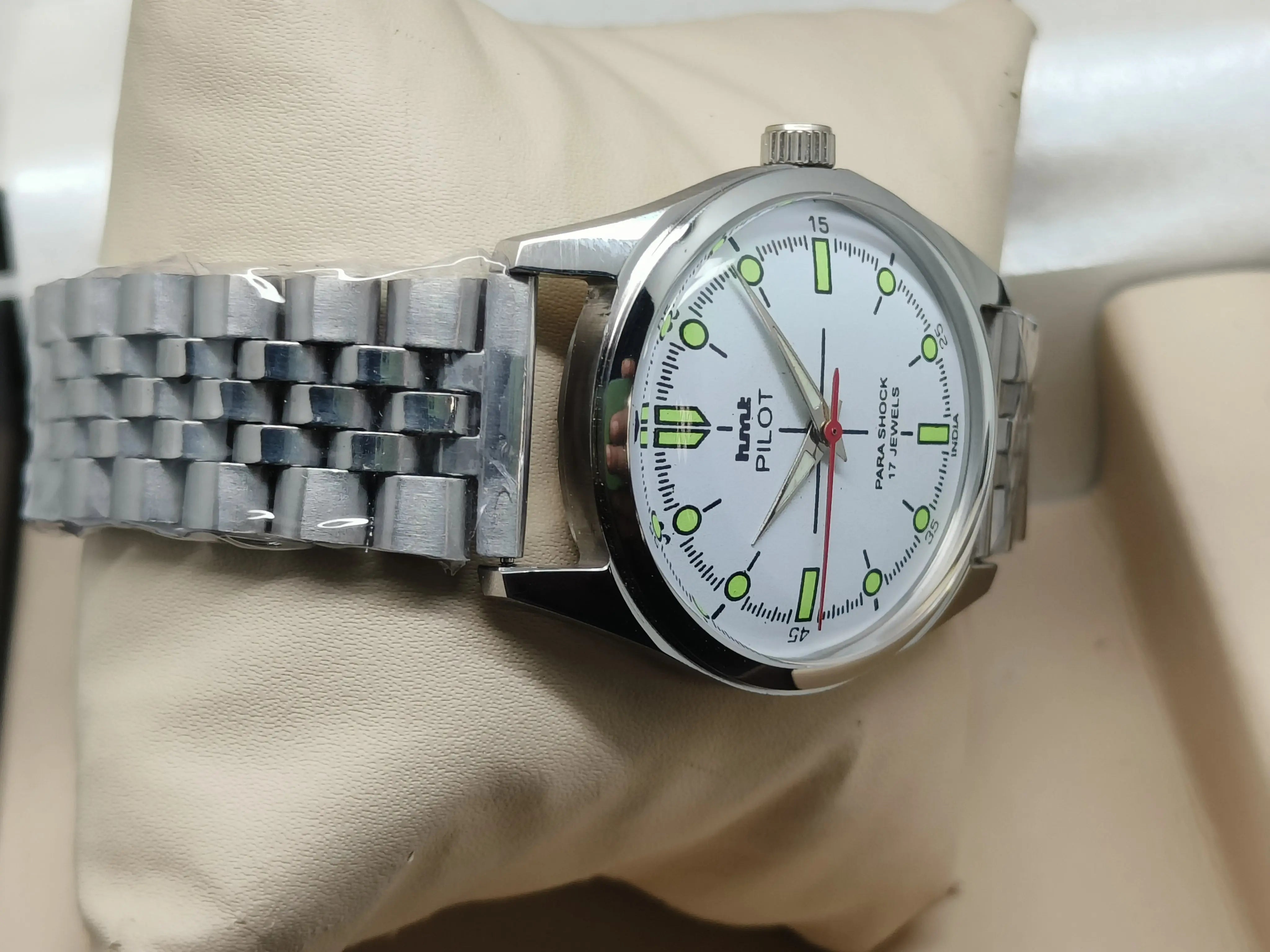 HMT Mechanical Vintage Watch – Refurbished Classic | Original Hand-Winding Timepiece National Watches