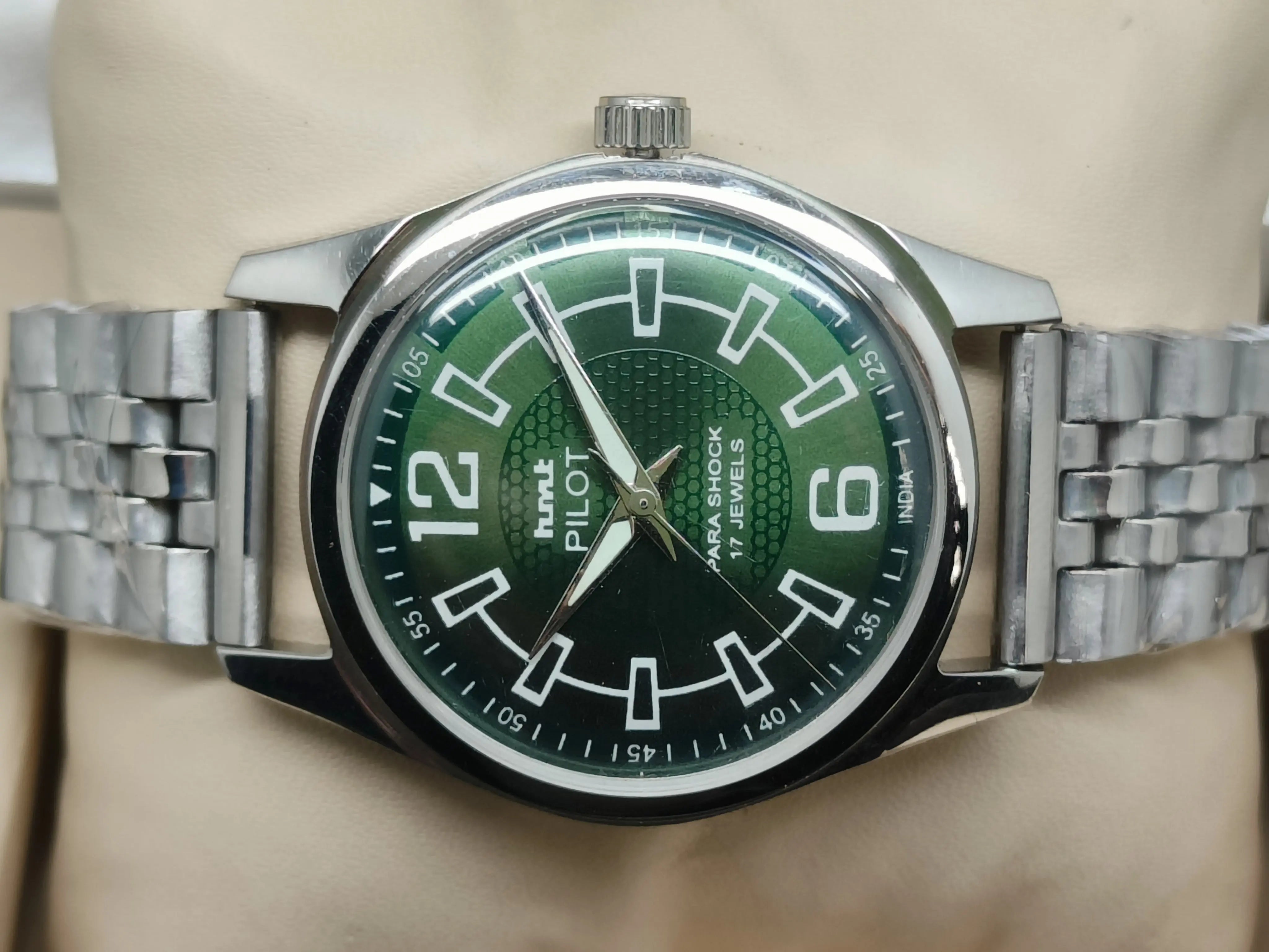HMT Mechanical Vintage Watch – Refurbished Classic | Original Hand-Winding Timepiece National Watches