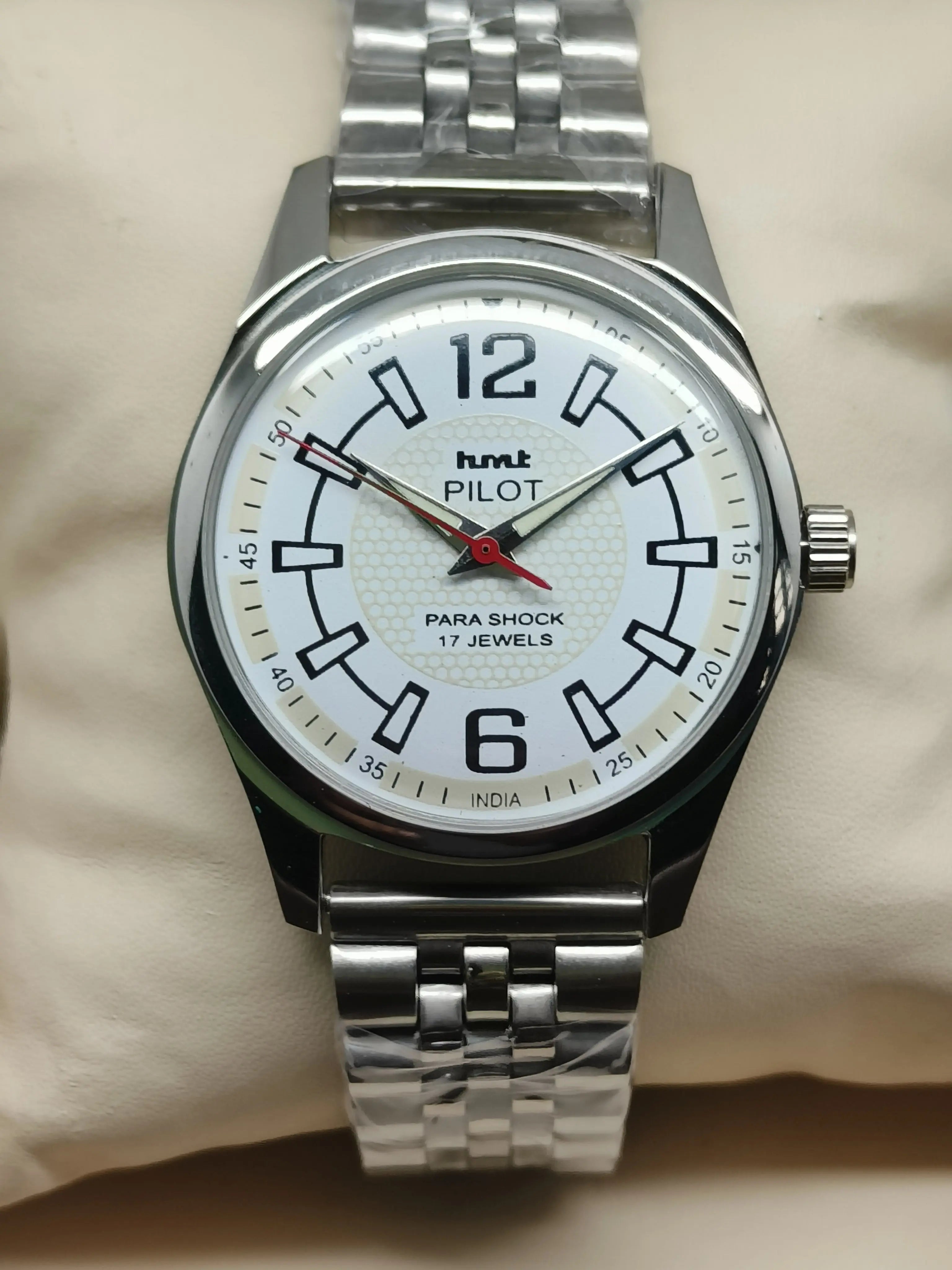 HMT Mechanical Vintage Watch – Refurbished Classic | Original Hand-Winding Timepiece National Watches