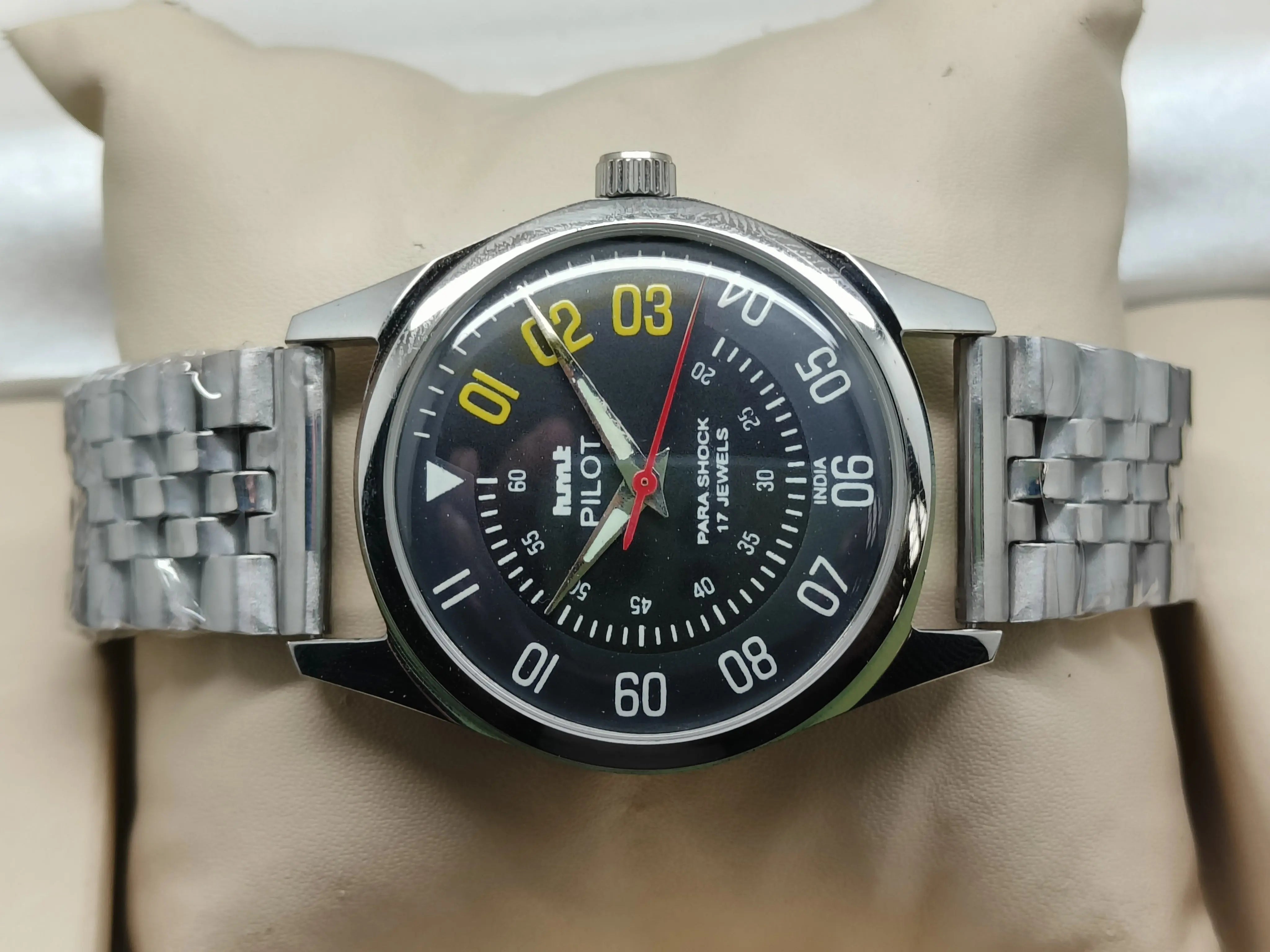 HMT Mechanical Vintage Watch – Refurbished Classic | Original Hand-Winding Timepiece National Watches