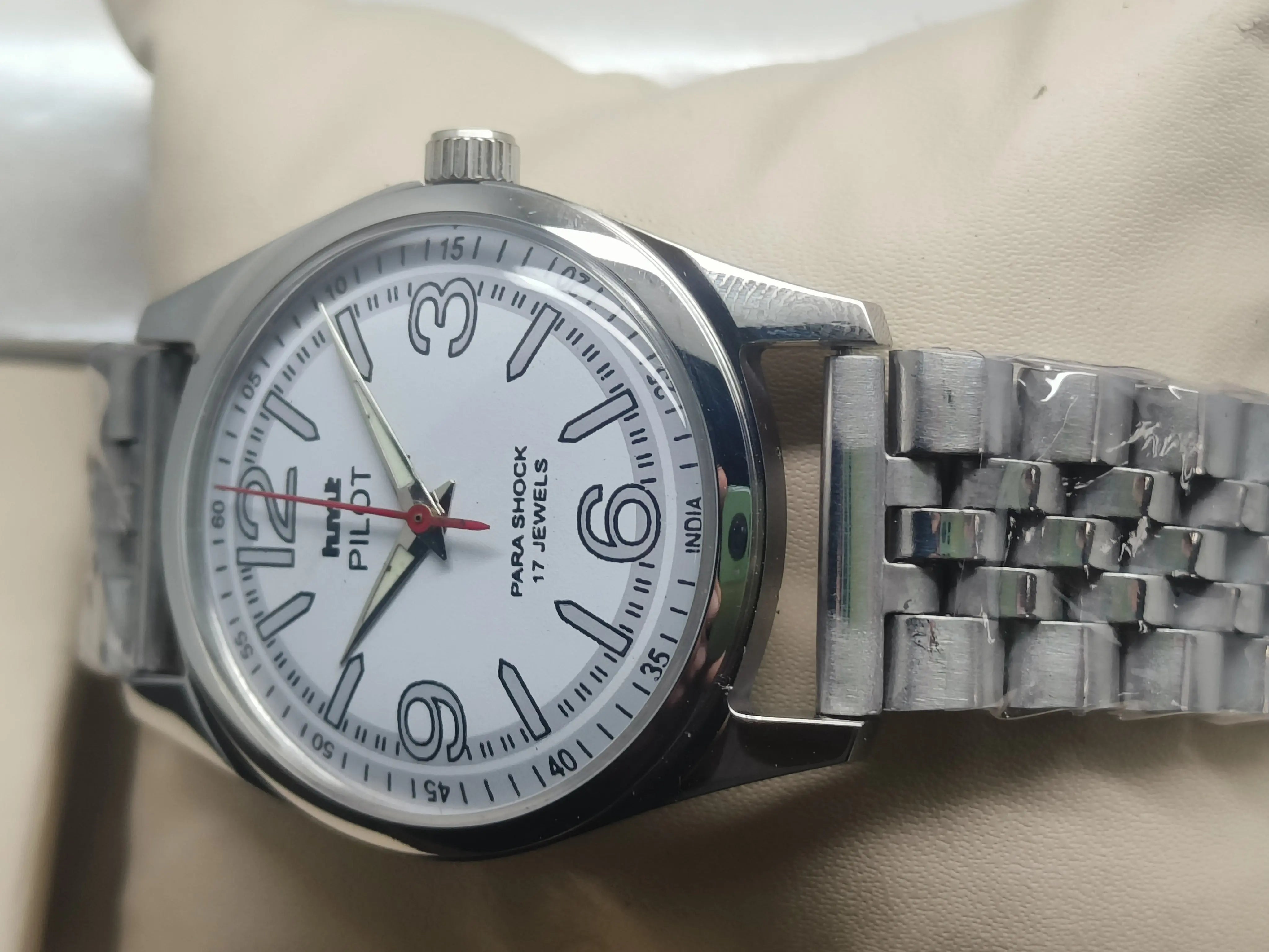 HMT Mechanical Vintage Watch – Refurbished Classic | Original Hand-Winding Timepiece National Watches