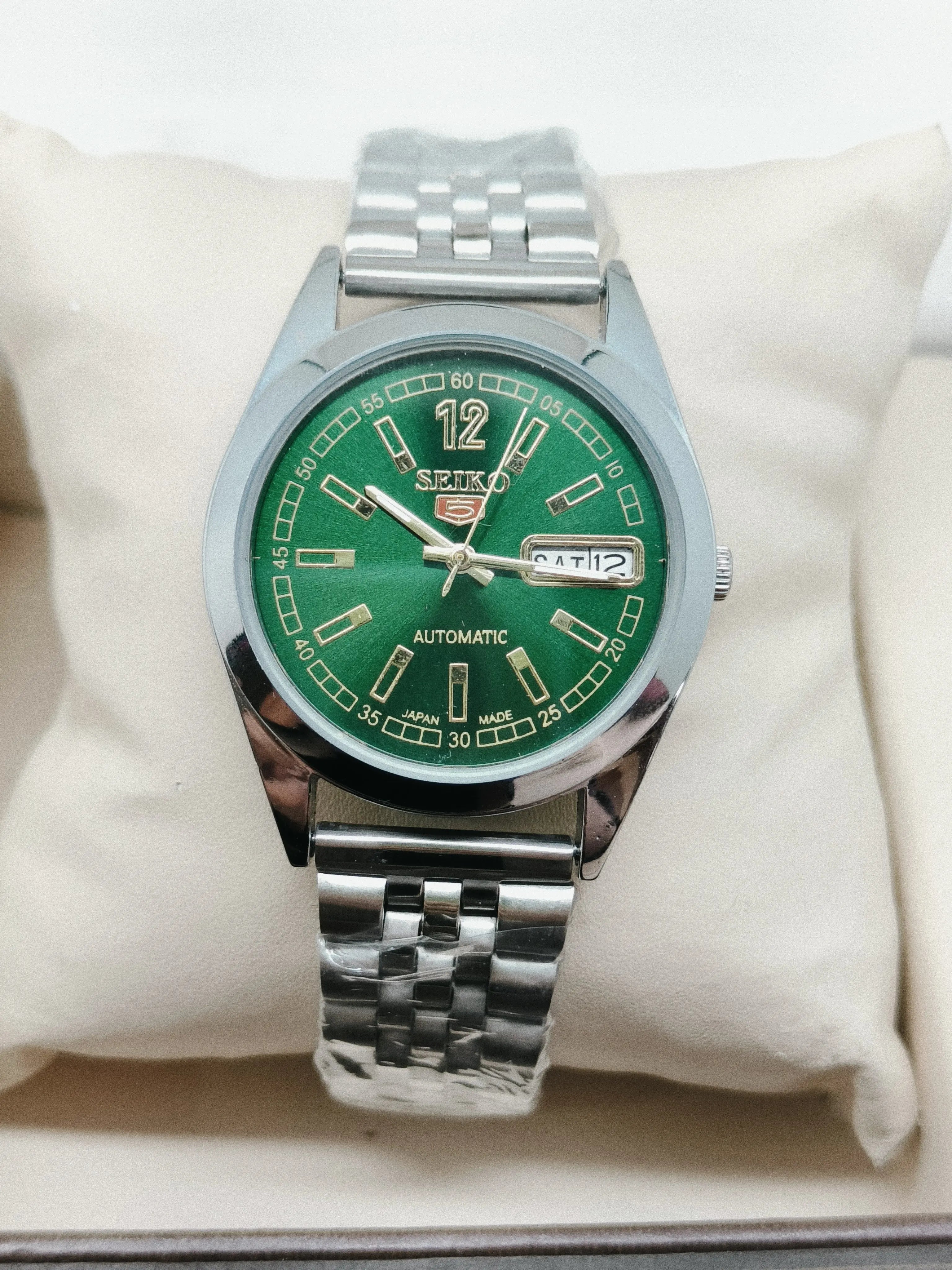Seiko 5 Vintage Rare Dial – Refurbished & Authentic National Watches