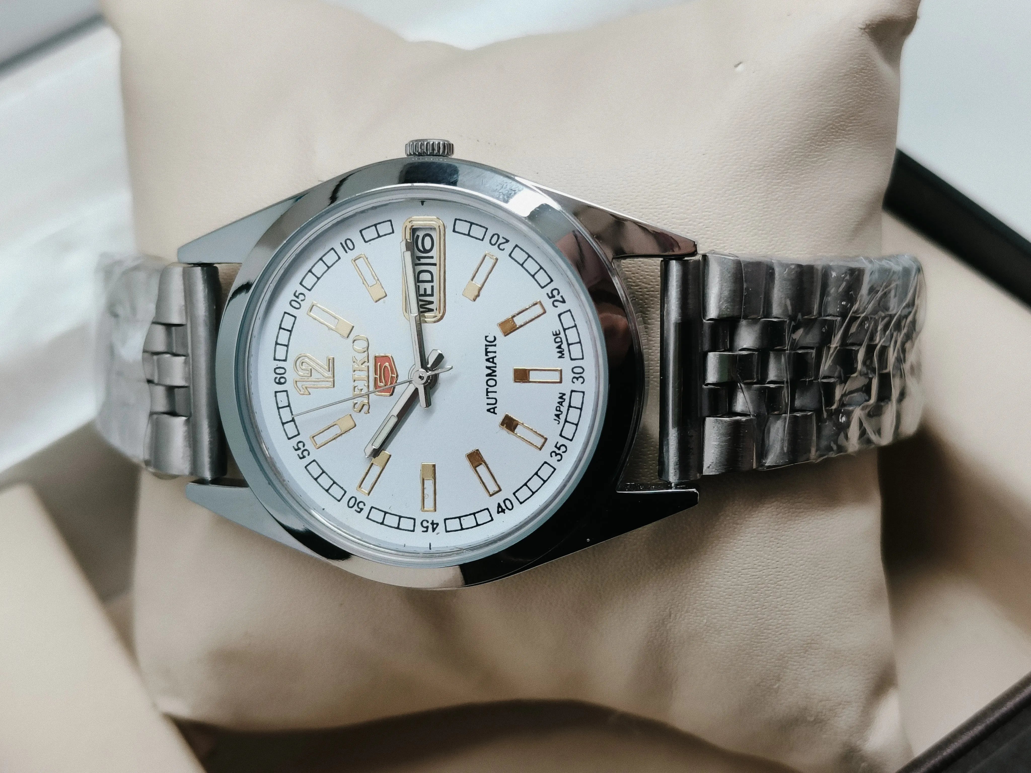 Seiko 5 Vintage Automatic SNK/SNKZ – Restored Original National Watches