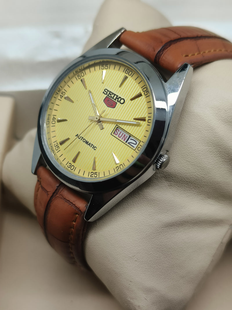 Seiko 5 Vintage Green Dial – Fully Refurbished Watch