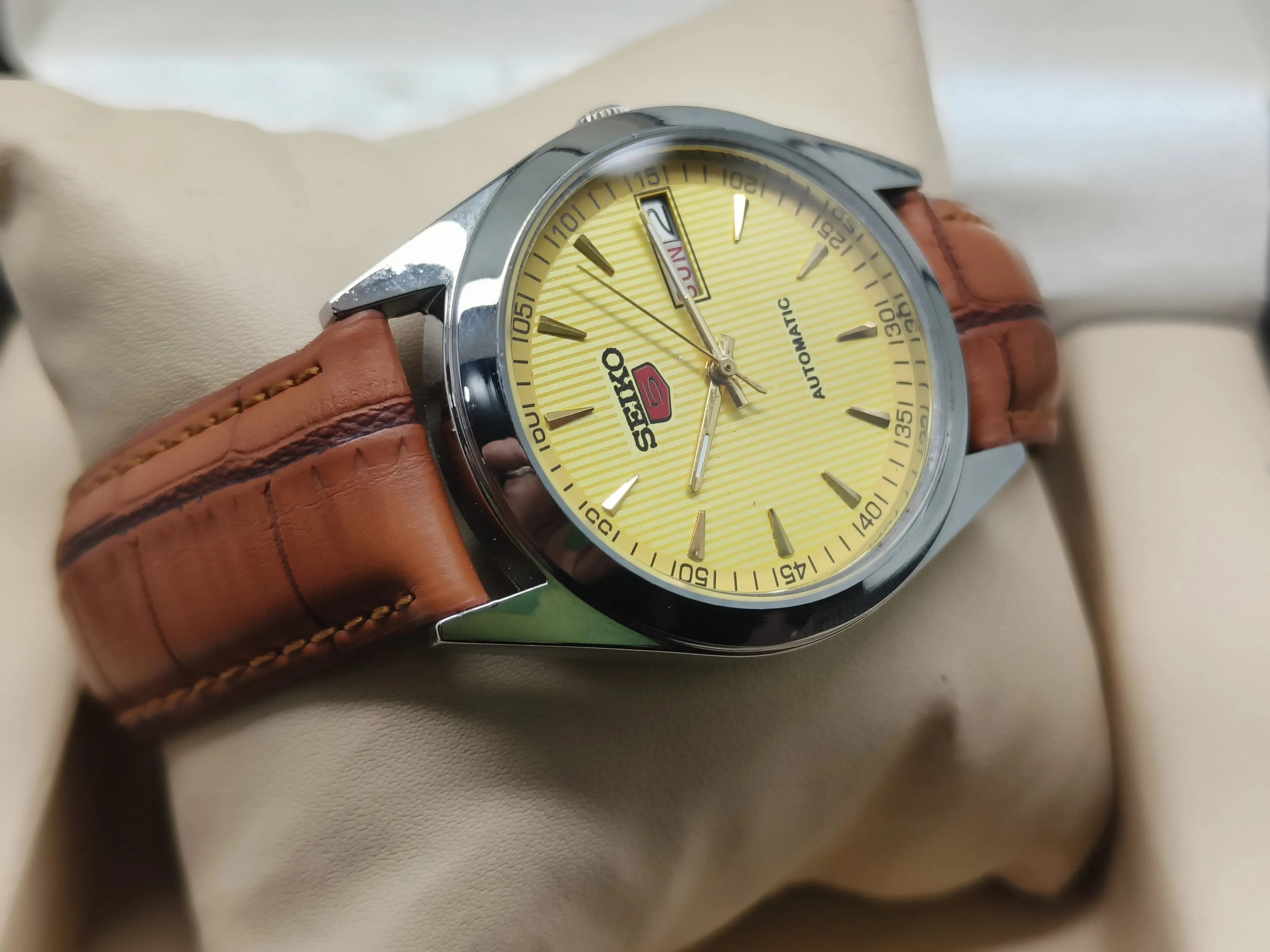 Seiko 5 Vintage Green Dial – Fully Refurbished Watch National Watches