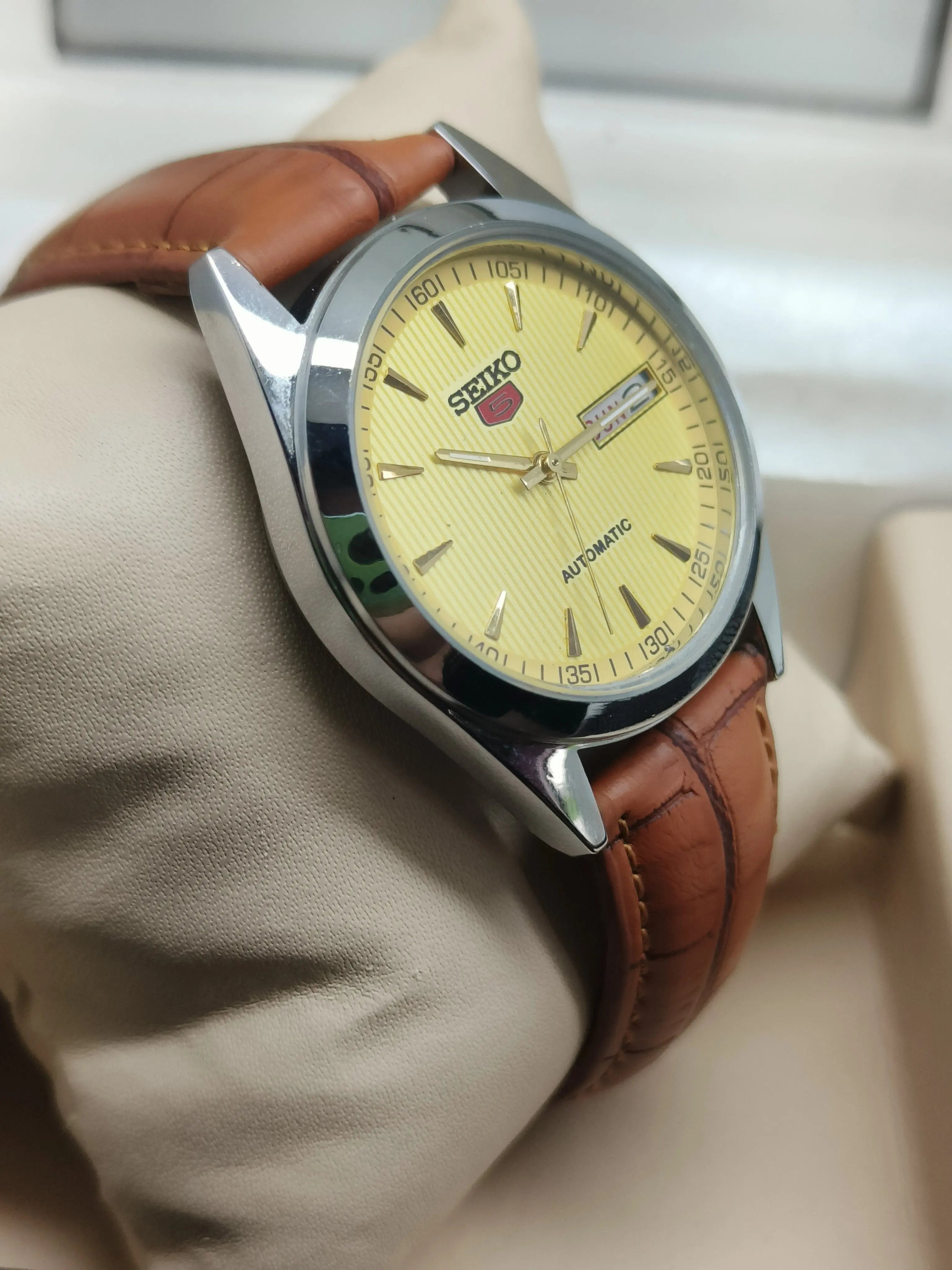 Seiko 5 Vintage Green Dial – Fully Refurbished Watch National Watches