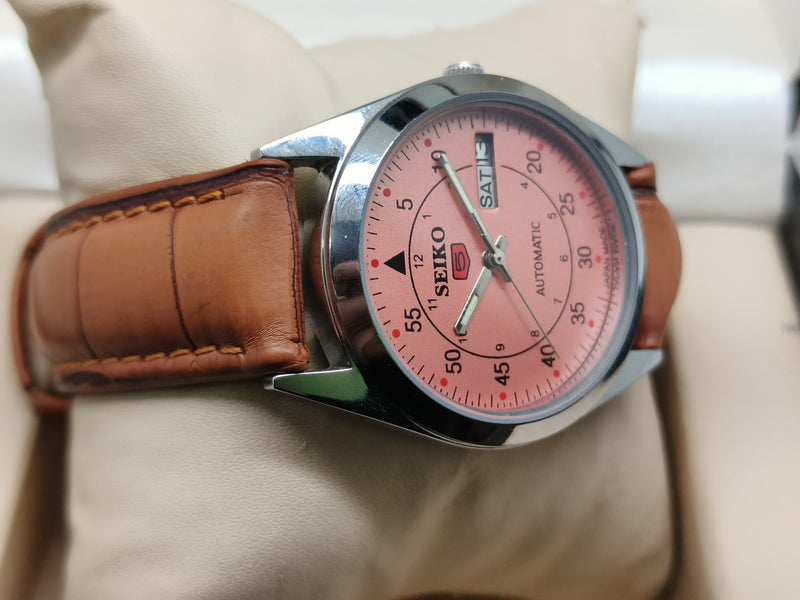 Seiko 5 Vintage Black Dial – Refurbished Automatic