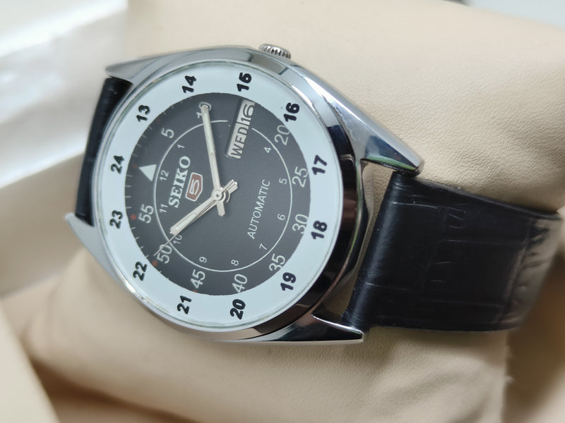 Seiko 5 Vintage Mesh Bracelet – Refurbished Classic Style