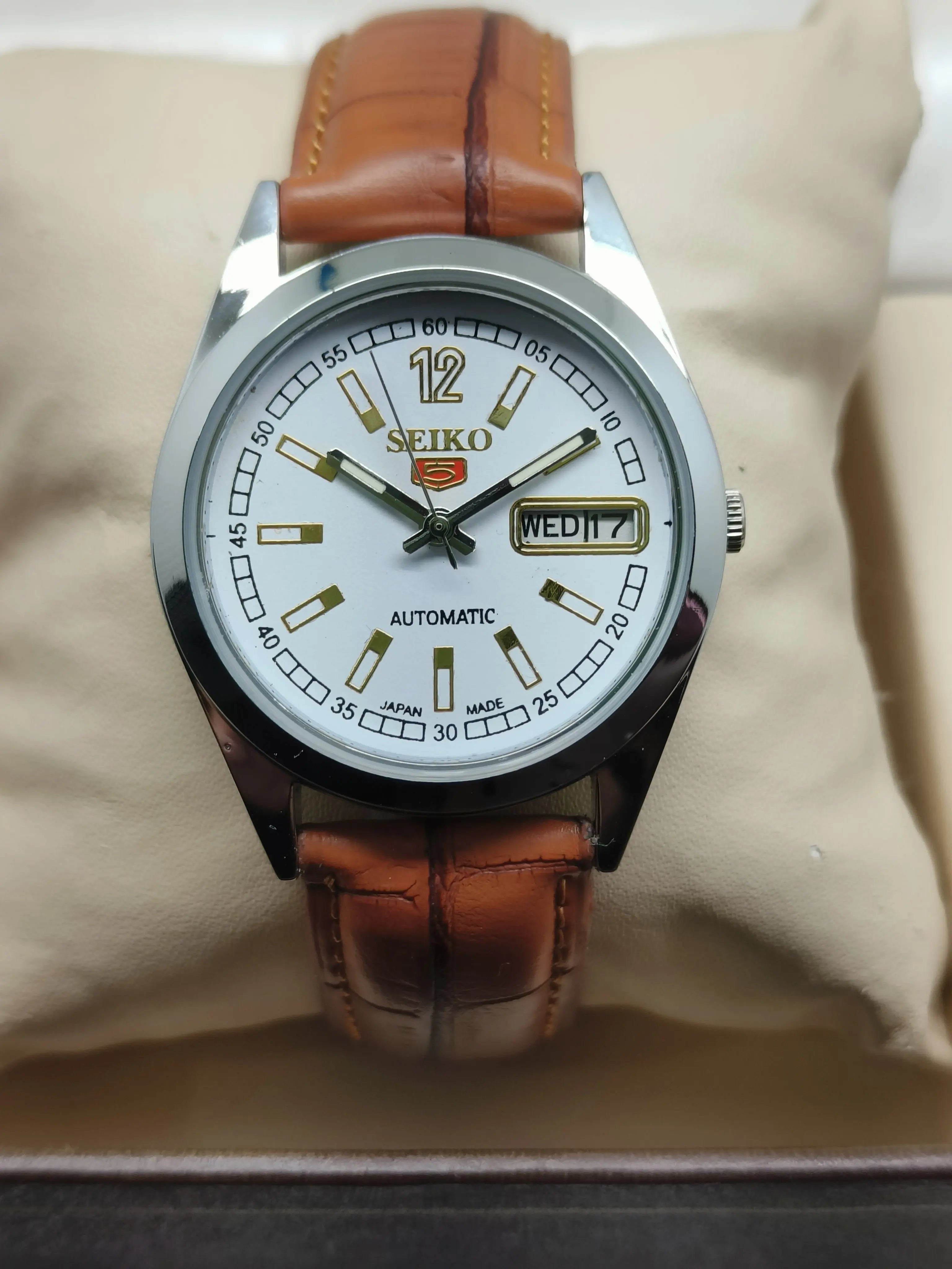 Seiko 5 Vintage Automatic NOS Style – Refurbished Watch National Watches