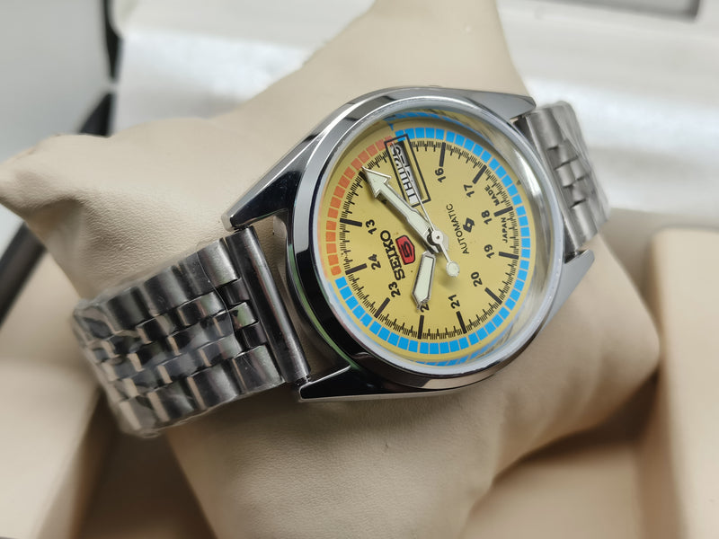 Seiko 5 Vintage Pilot Crown – Restored Heritage Piece