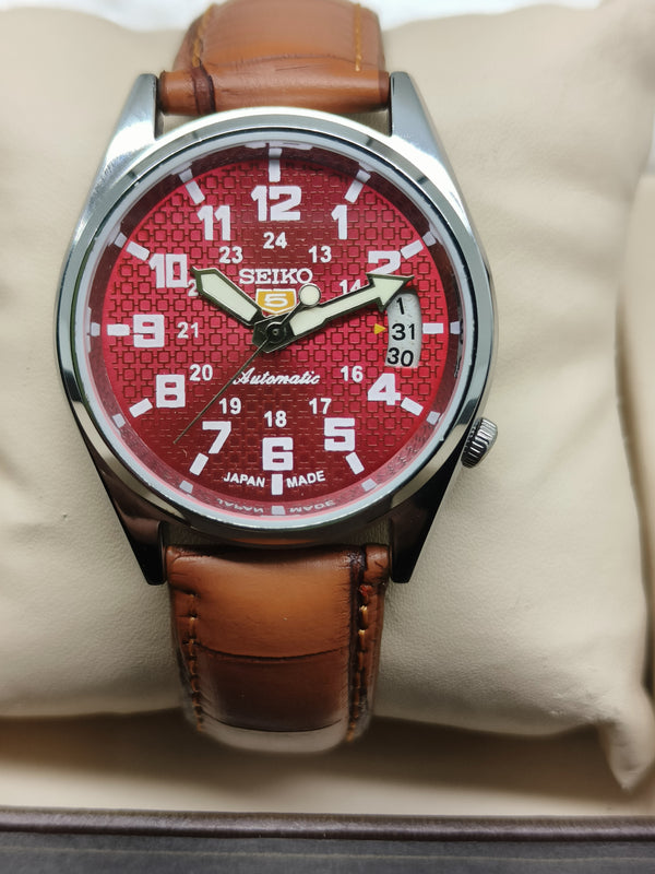 Seiko 5 Vintage Orange Dial – Restored Statement Watch