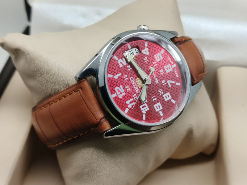Seiko 5 Vintage Orange Dial – Restored Statement Watch