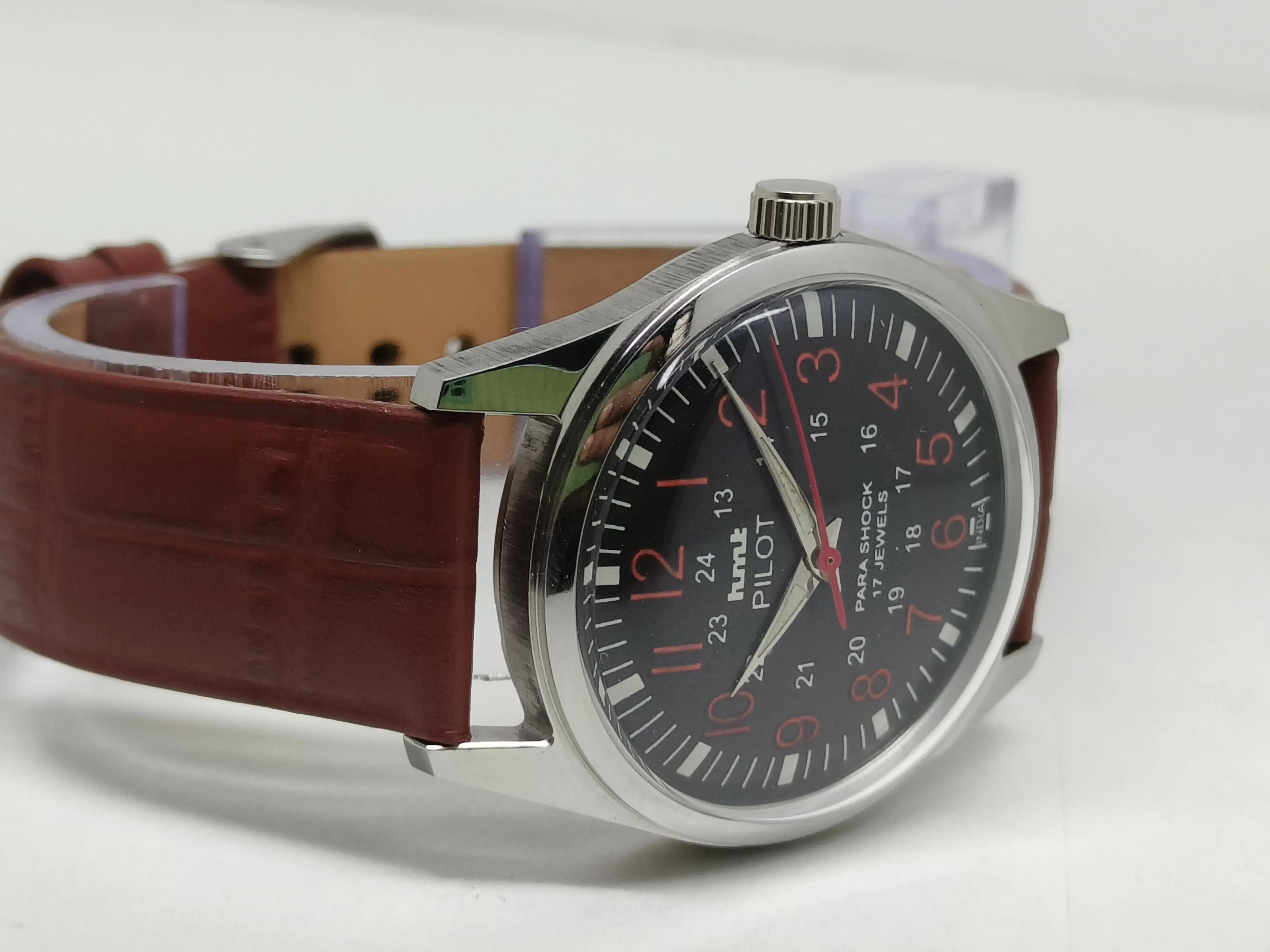 HMT Mechanical Vintage Watch – Refurbished Classic | Original Hand-Winding Timepiece National Watches