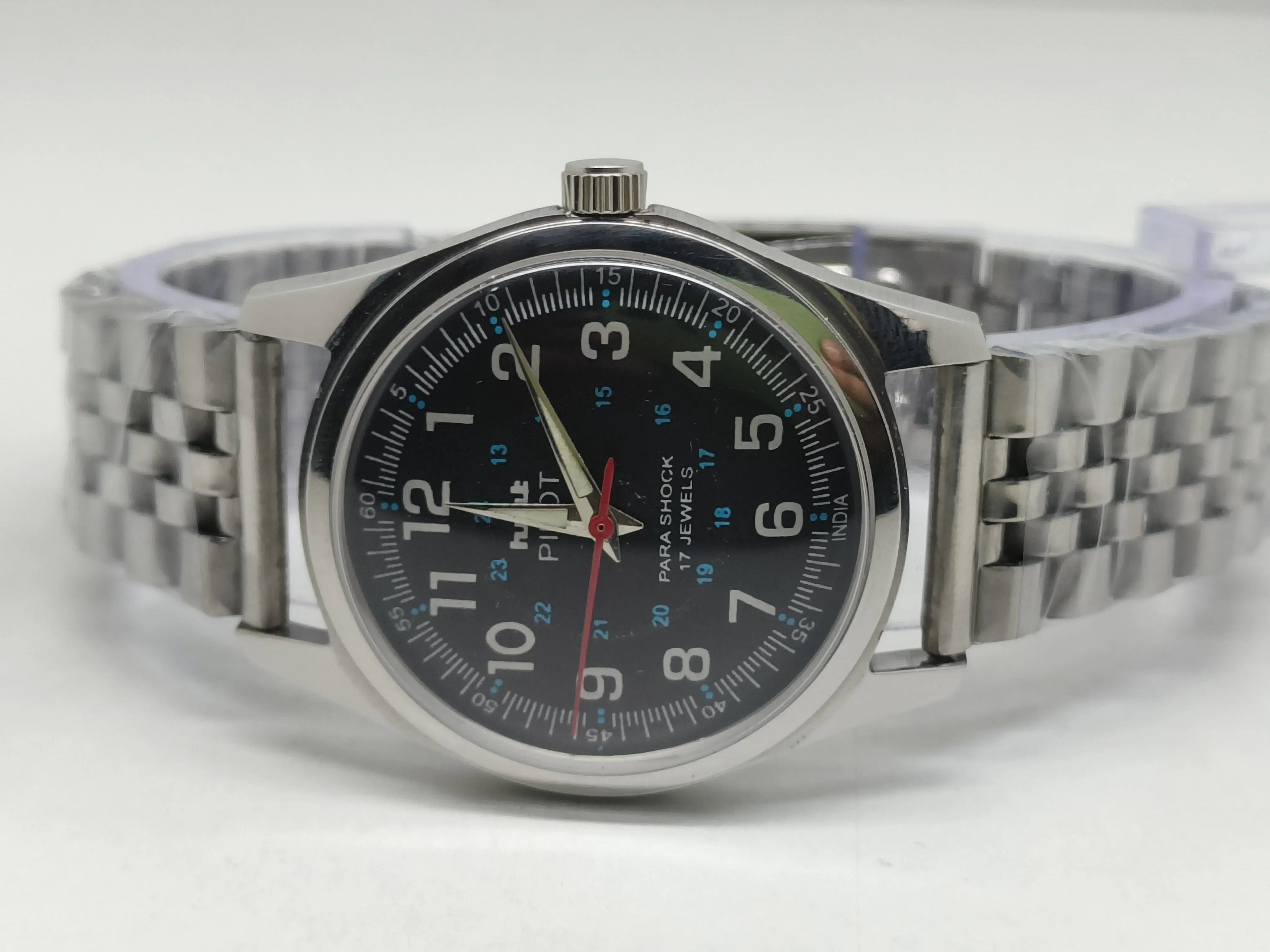 HMT Mechanical Vintage Watch – Refurbished Classic | Original Hand-Winding Timepiece National Watches