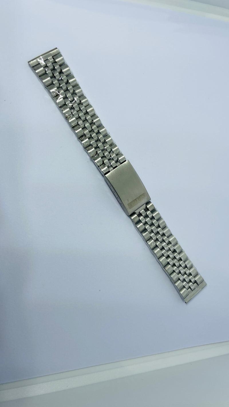 Seiko 5 Jubilee Bracelet 18mm – Stainless Steel with Original Seiko Logo Print | Vintage Replacement Strap