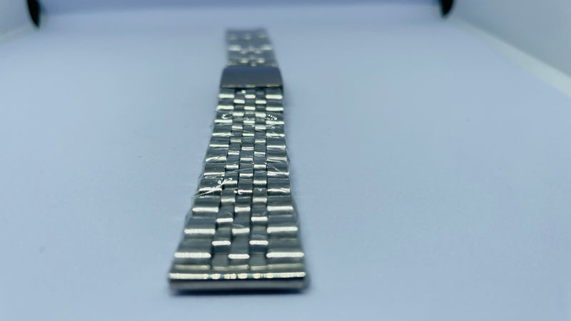 Seiko 5 Jubilee Bracelet 18mm – Stainless Steel with Original Seiko Logo Print | Vintage Replacement Strap