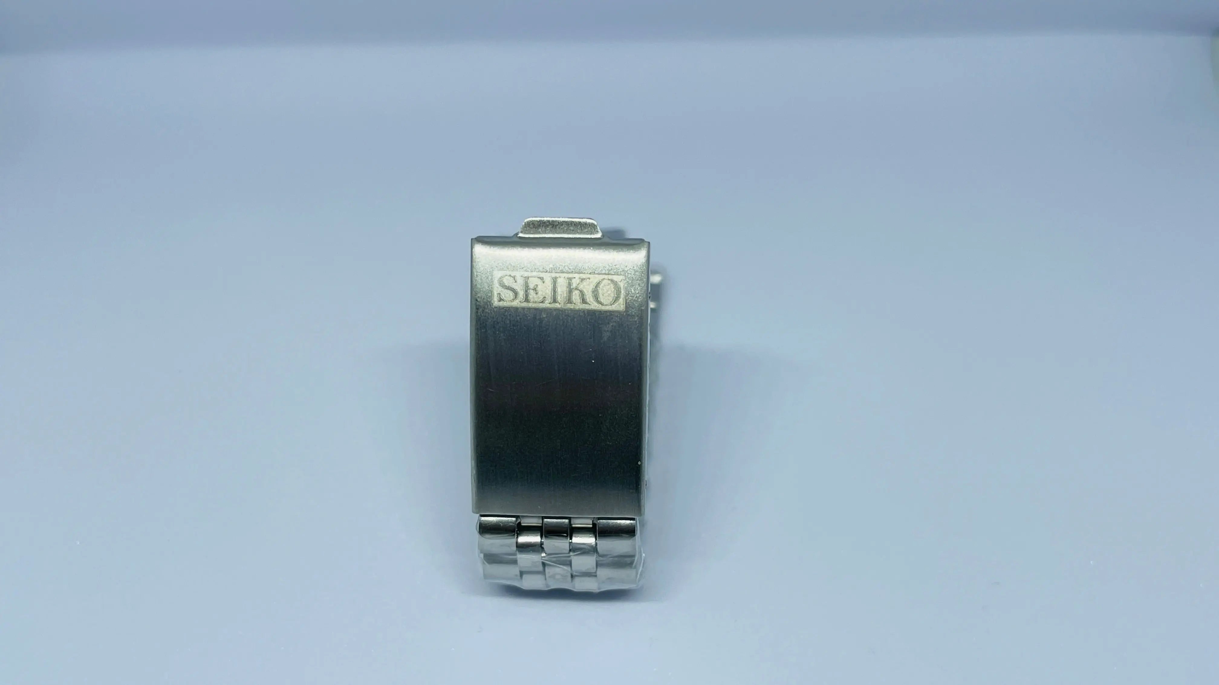 Seiko 5 Jubilee Bracelet 18mm – Stainless Steel with Original Seiko Logo Print | Vintage Replacement Strap National Watches