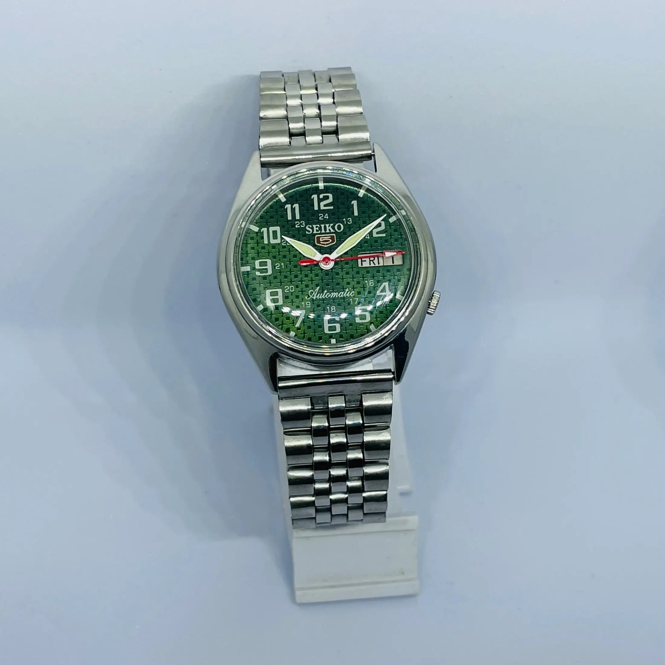 Seiko 5 Automatic Vintage Watch – Refurbished | Japan Made | Timeless Men’s Classic National Watches