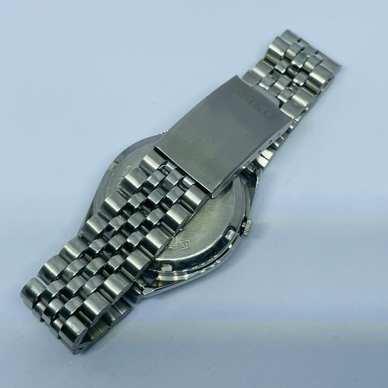 Seiko 5 Automatic Vintage Watch – Refurbished | Japan Made | Timeless Men’s Classic