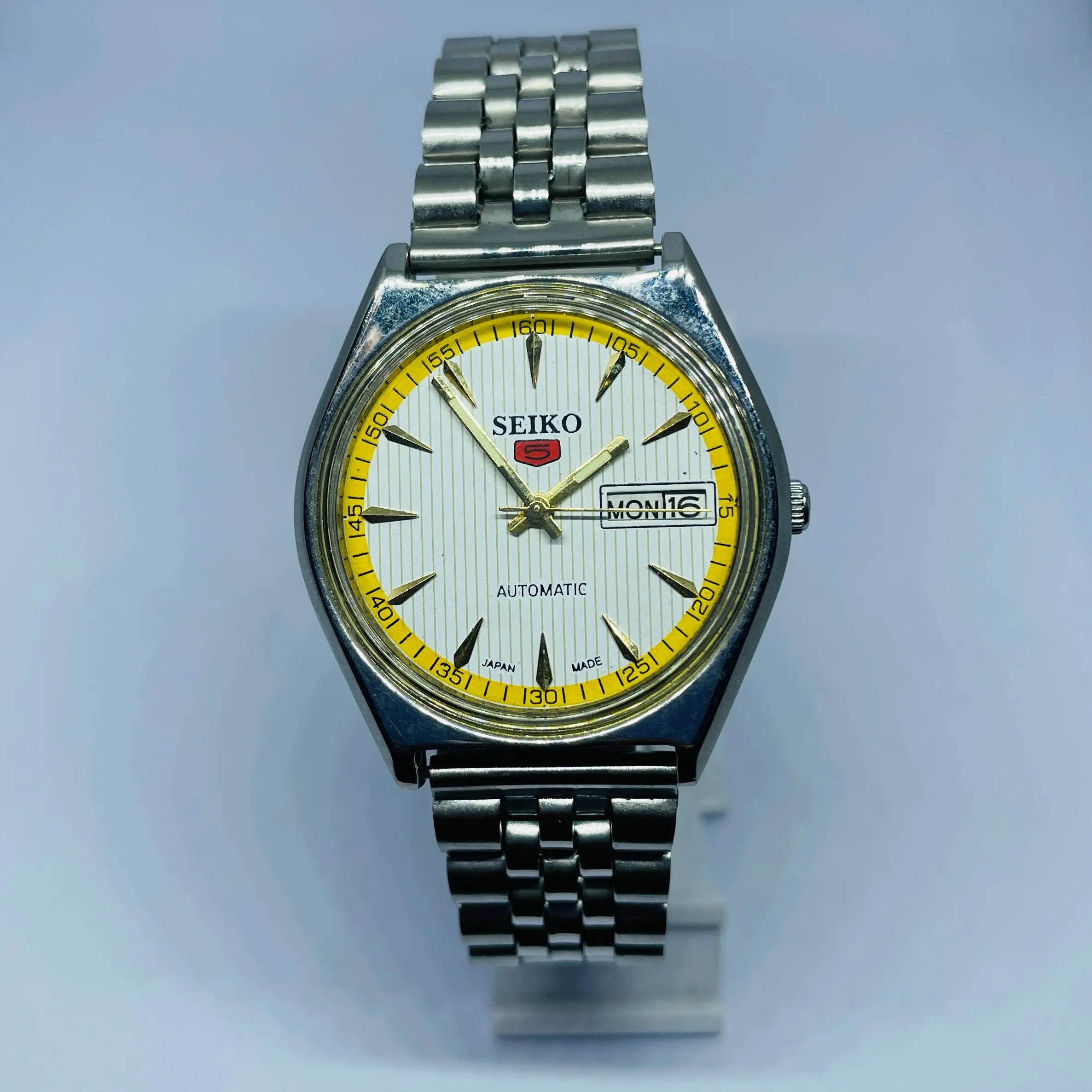 Seiko 5 Automatic Vintage Watch – Refurbished | Japan Made | Timeless Men’s Classic National Watches