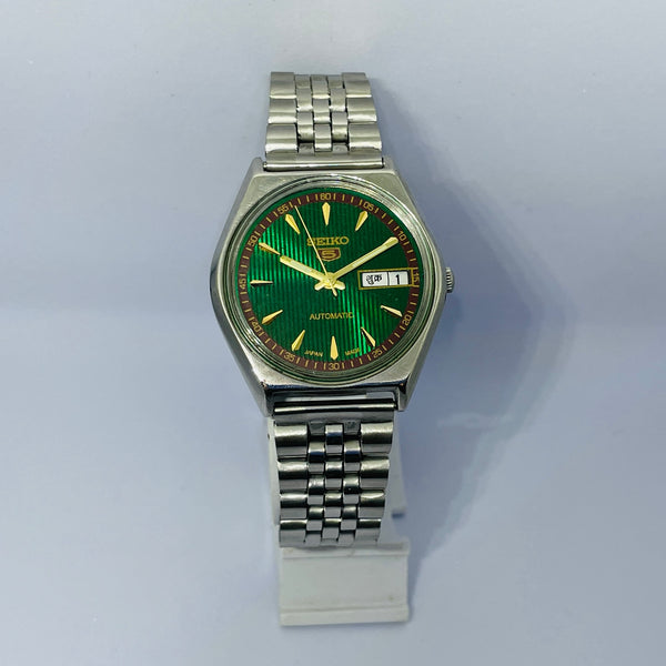 Seiko 5 Automatic Vintage Watch – Refurbished | Japan Made | Timeless Men’s Classic