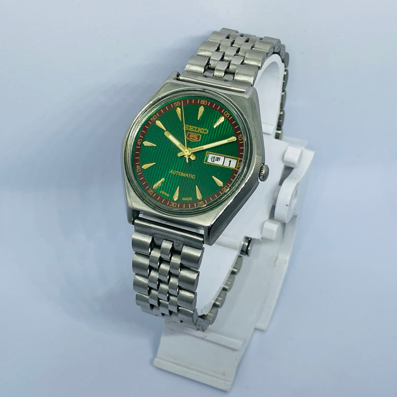 Seiko 5 Automatic Vintage Watch – Refurbished | Japan Made | Timeless Men’s Classic