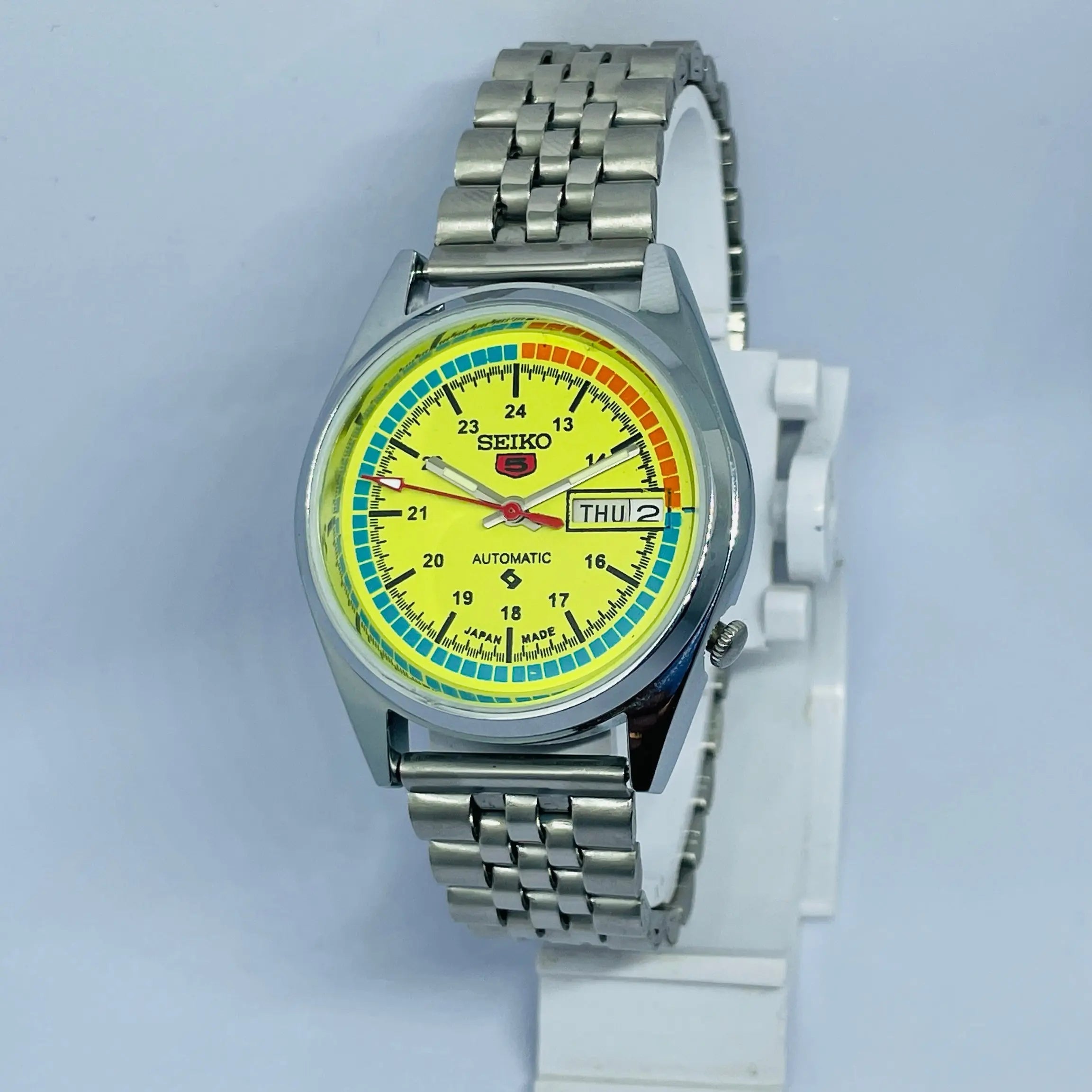 Seiko 5 Automatic Vintage Watch – Refurbished | Japan Made | Timeless Men’s Classic National Watches