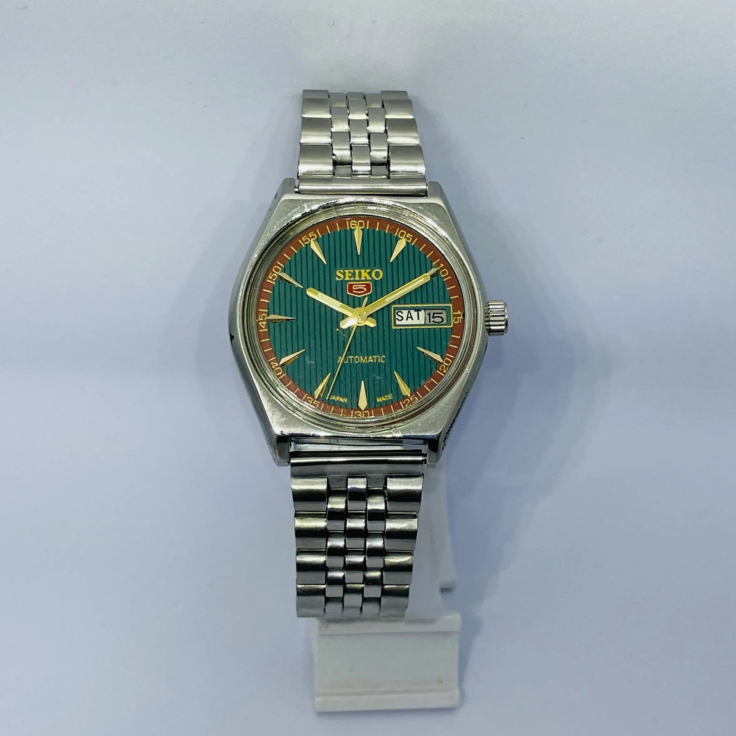 Seiko 5 Automatic Vintage Watch – Refurbished | Japan Made | Timeless Men’s Classic National Watches