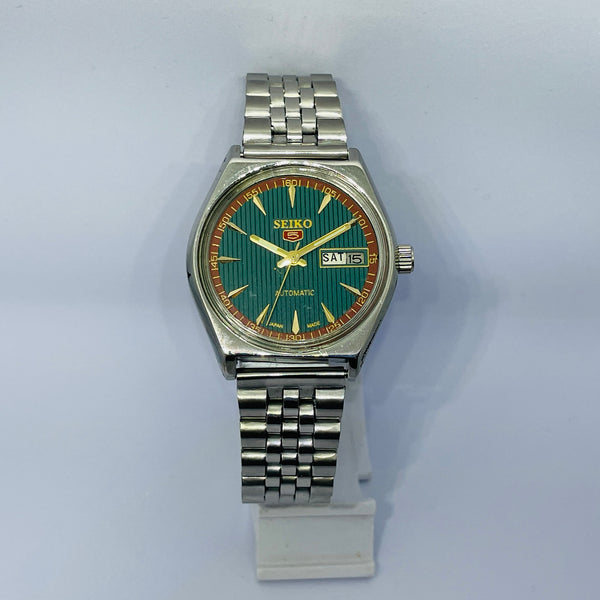 Seiko 5 Automatic Vintage Watch – Refurbished | Japan Made | Timeless Men’s Classic
