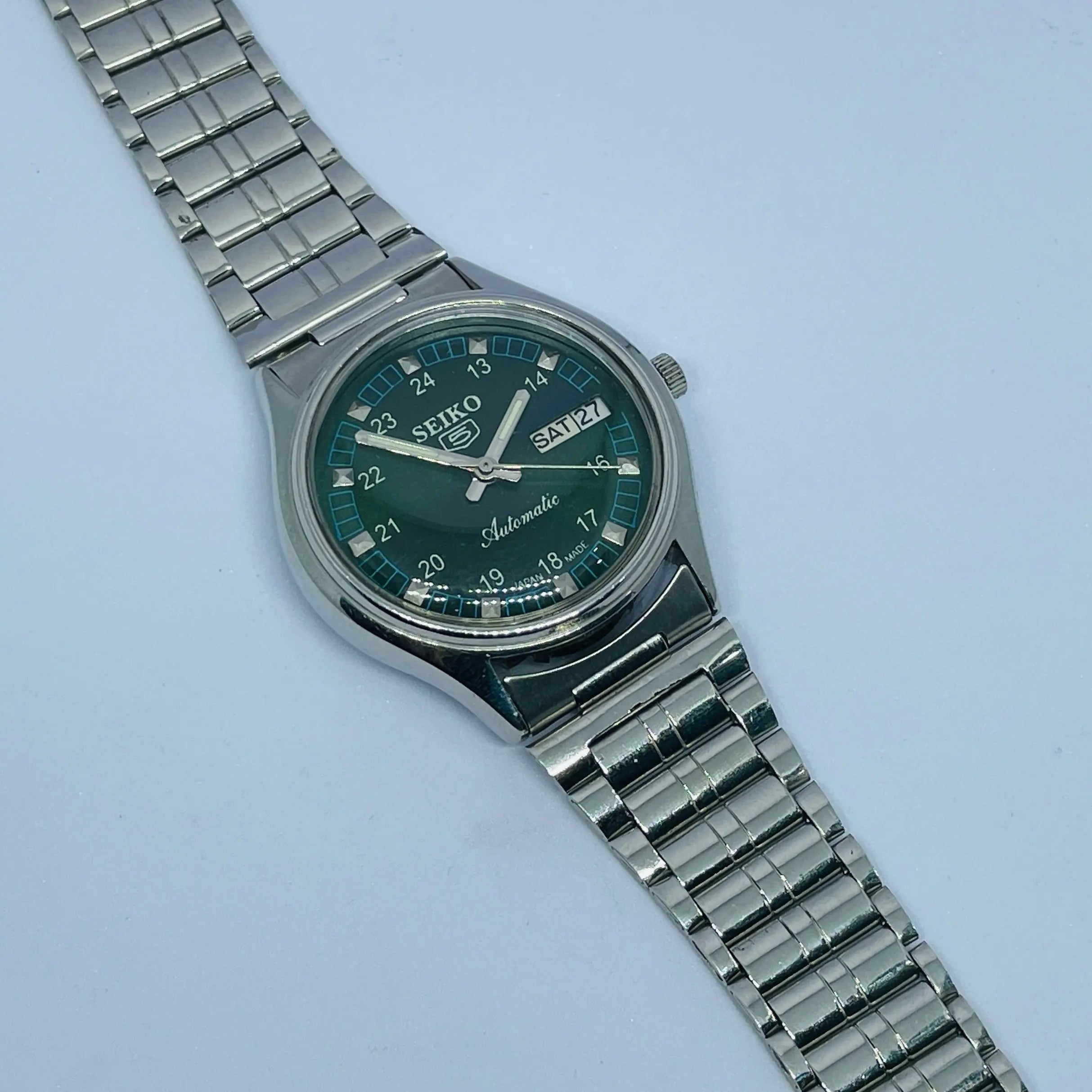 Seiko 5 Automatic Vintage Watch – Refurbished | Japan Made | Timeless Men’s Classic National Watches