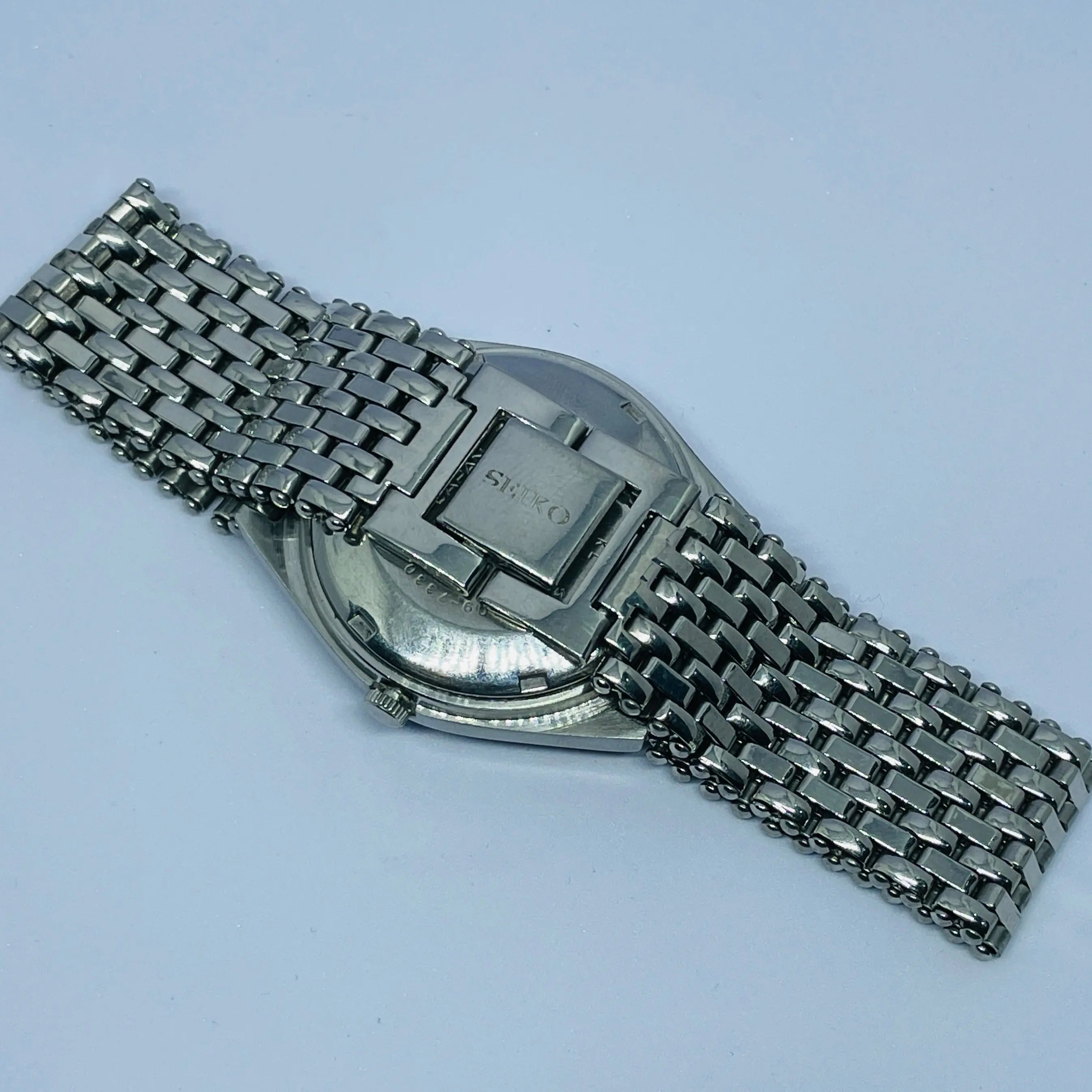 Seiko 5 Automatic Vintage Watch – Refurbished | Japan Made | Timeless Men’s Classic National Watches