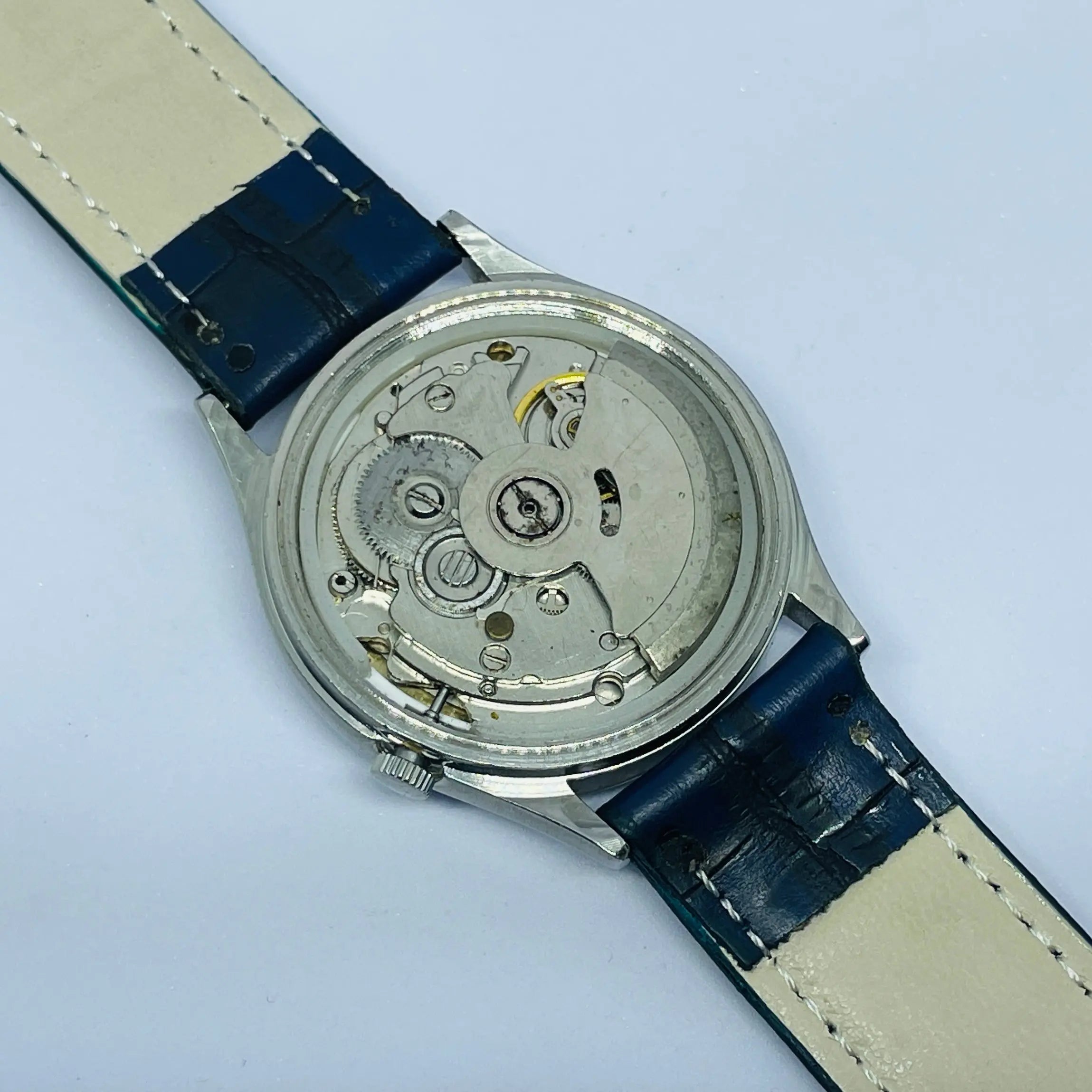 Seiko 5 Automatic Vintage Watch – Refurbished | Japan Made | Timeless Men’s Classic National Watches