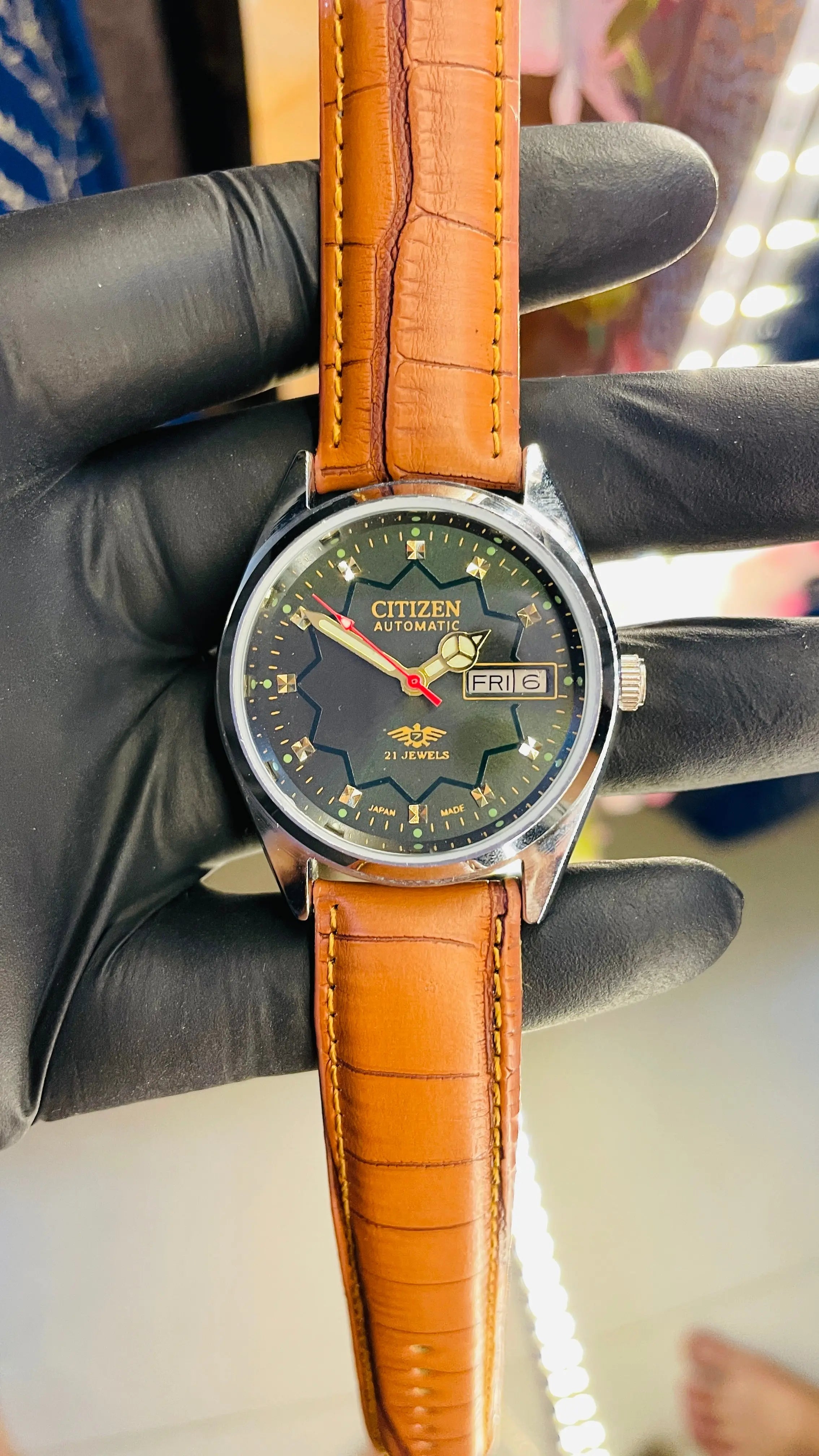 Citizen Automatic Vintage Watch – 8200 Movement | Refurbished Japan-Made Classic National Watches