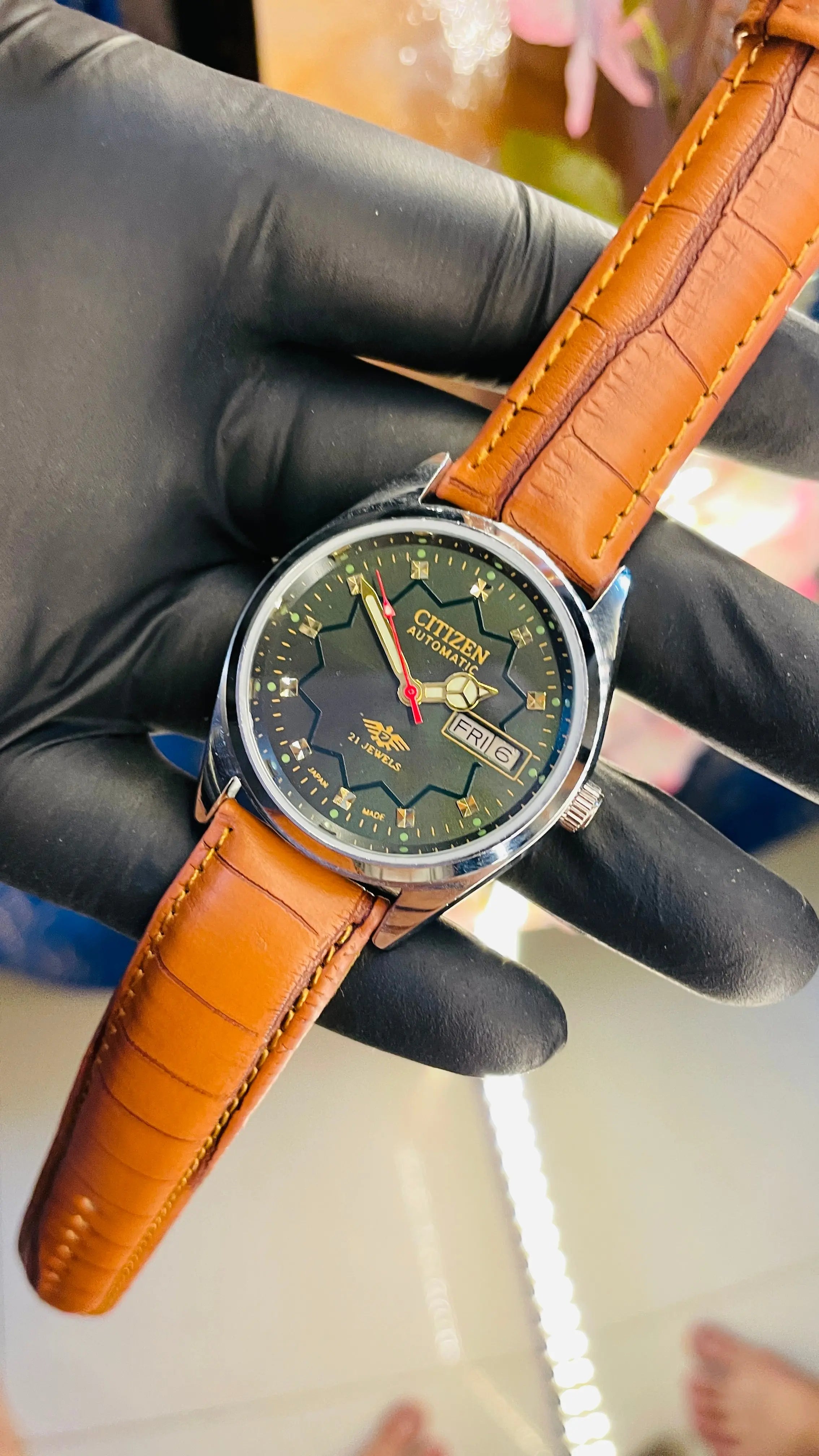 Citizen Automatic Vintage Watch – 8200 Movement | Refurbished Japan-Made Classic National Watches