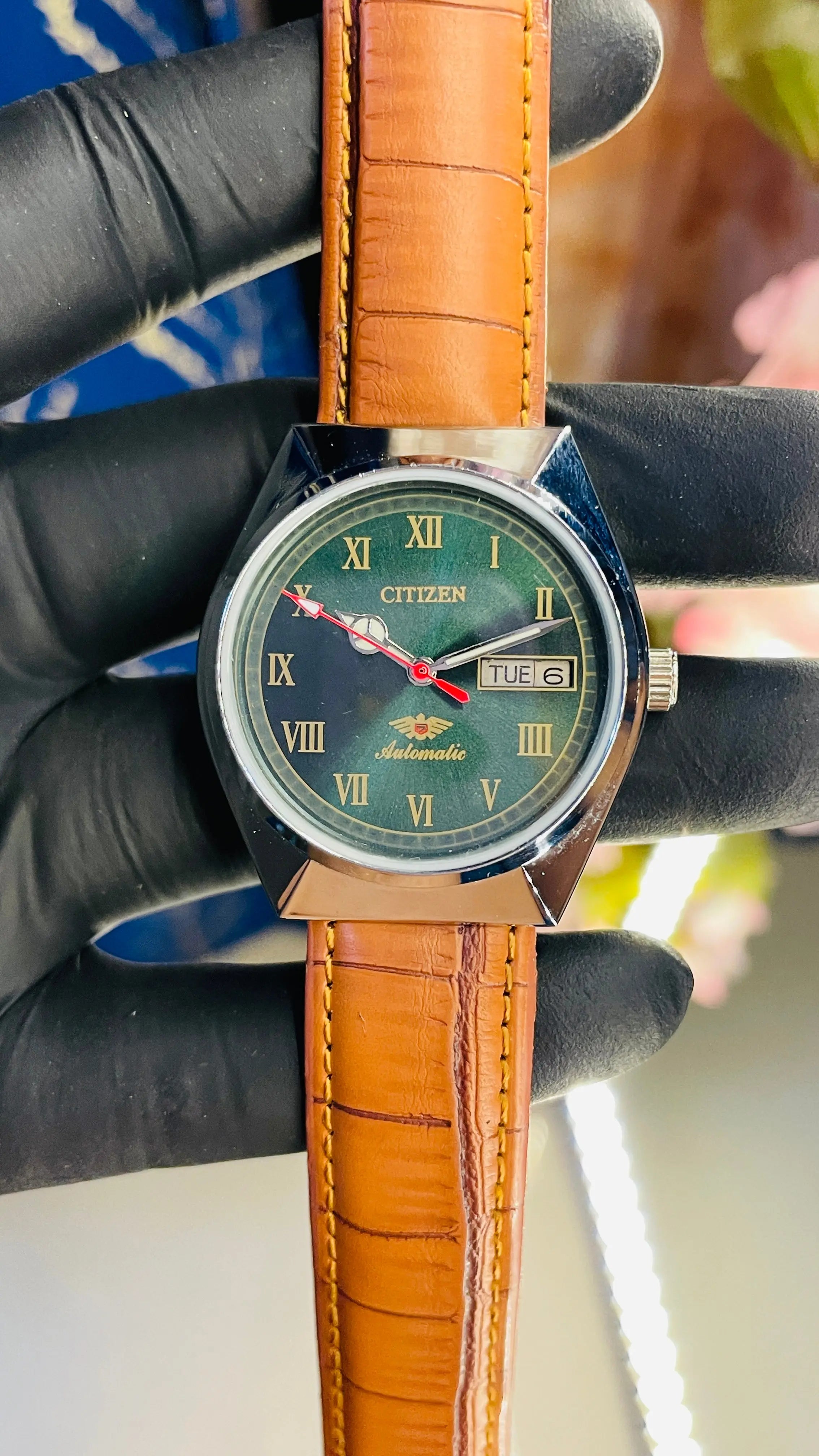 Citizen Automatic Vintage Watch – 8200 Movement | Refurbished Japan-Made Classic National Watches